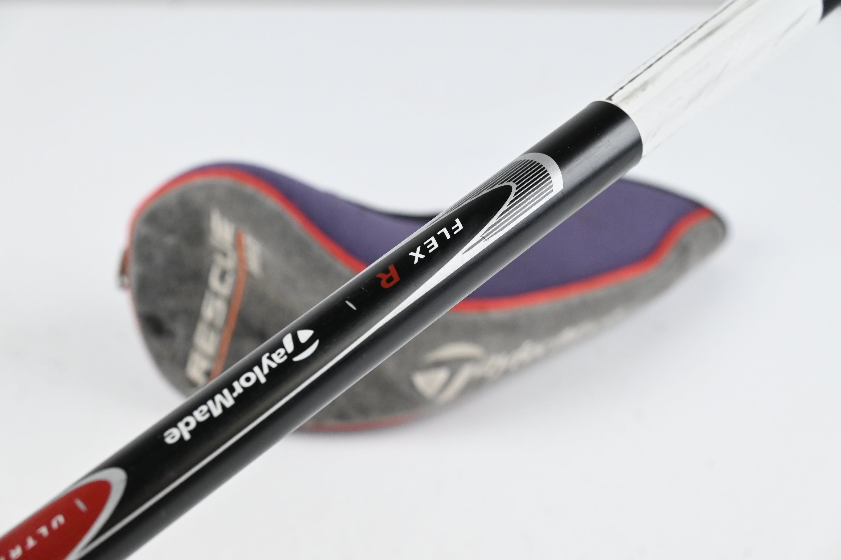 Taylormade Rescue Mid #2 Hybrid / 16 Degree / Regular Flex Taylormade Shaft