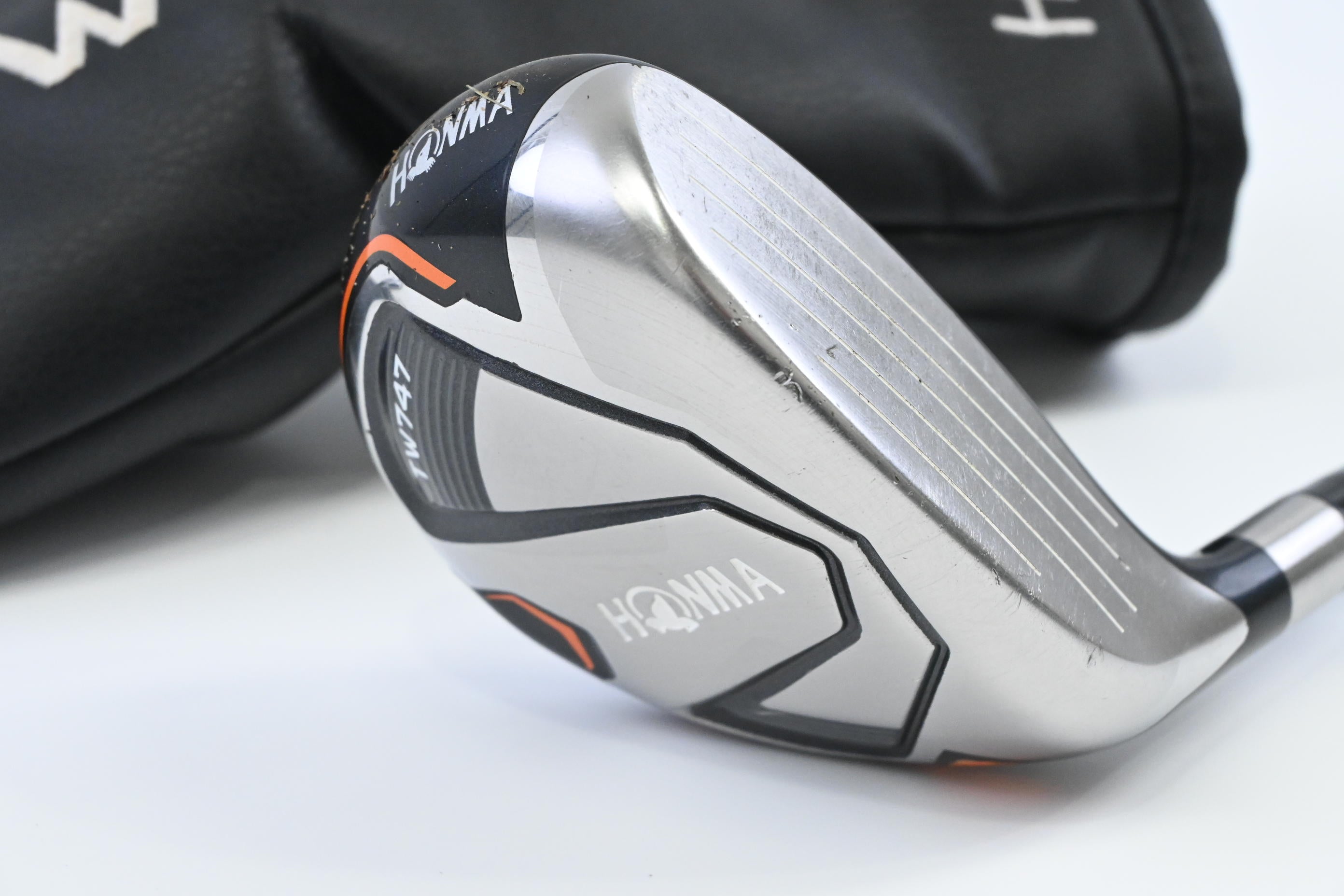 Honma TW747 UT #3 Hybrid / 19 Degree / Regular Flex Honma Vizard Shaft
