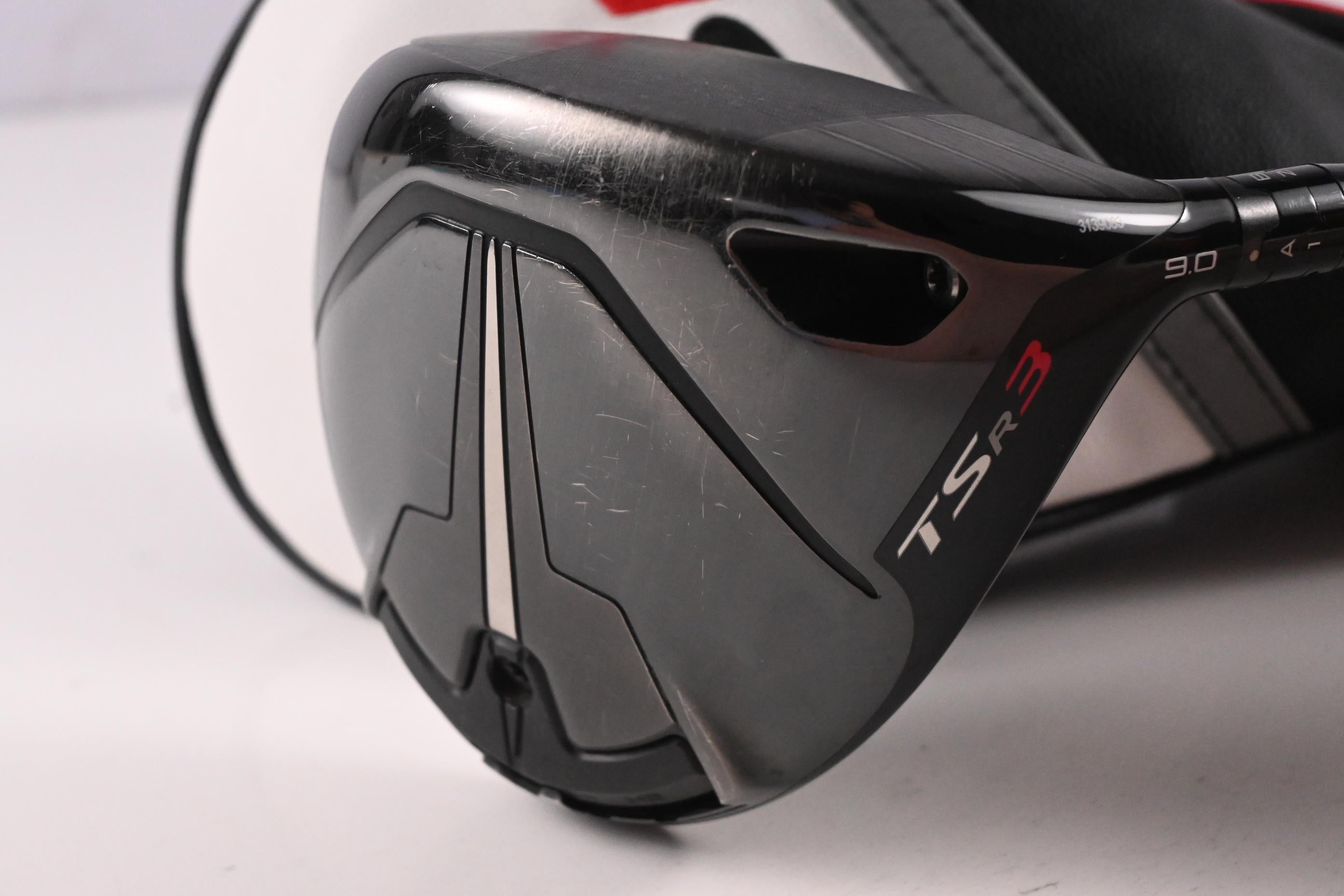 Titleist TSR3 Driver / 9 Degree / Regular Flex Diamana M+ Red 50 Shaft