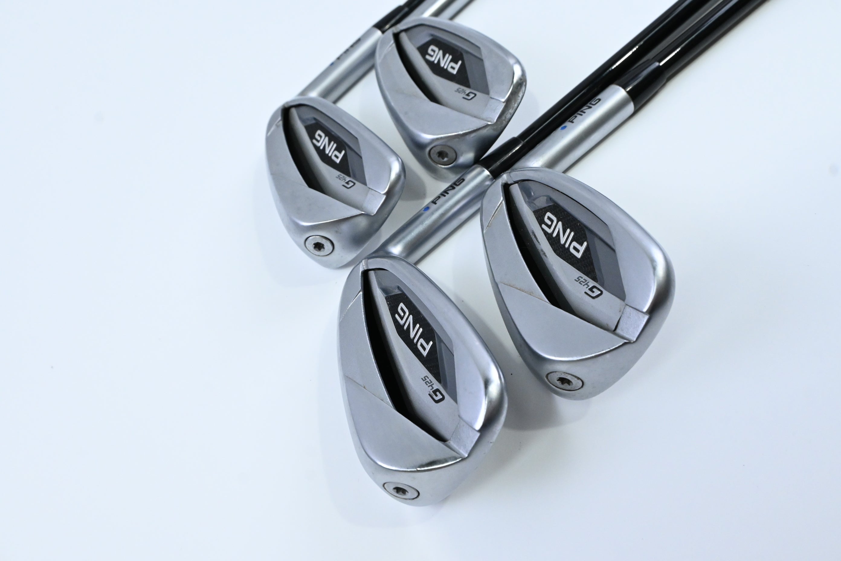 Ping G425 Irons / 7-PW / Blue Dot / Senior Flex Ping Alta Distanza 40 Shafts