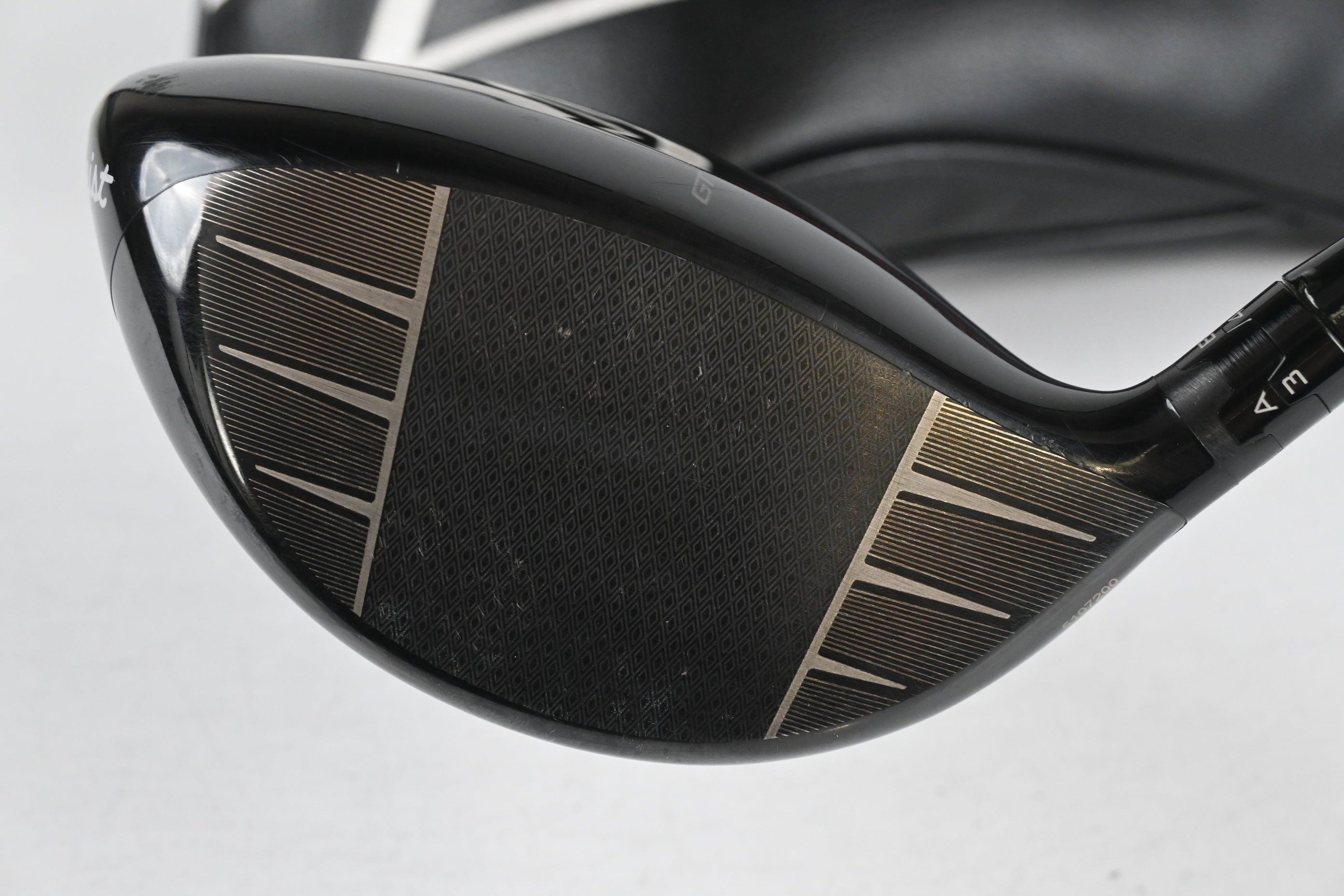 Titleist GT2 Driver / 9 Degree / Stiff Flex Accra GX 250 Shaft