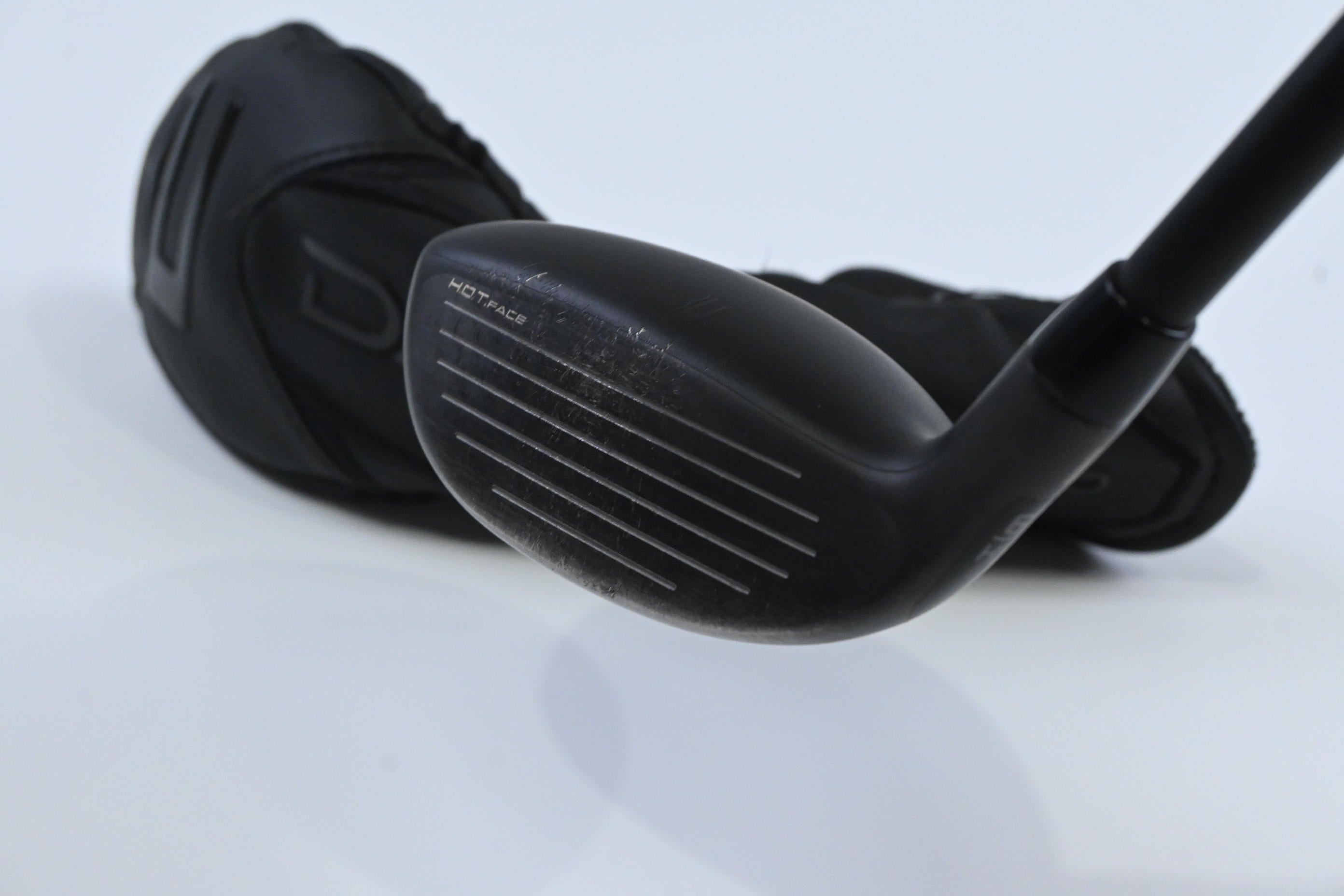 Cobra Darkspeed #3 Hybrid / 19 Degree / Stiff Flex MMT 80 Shaft