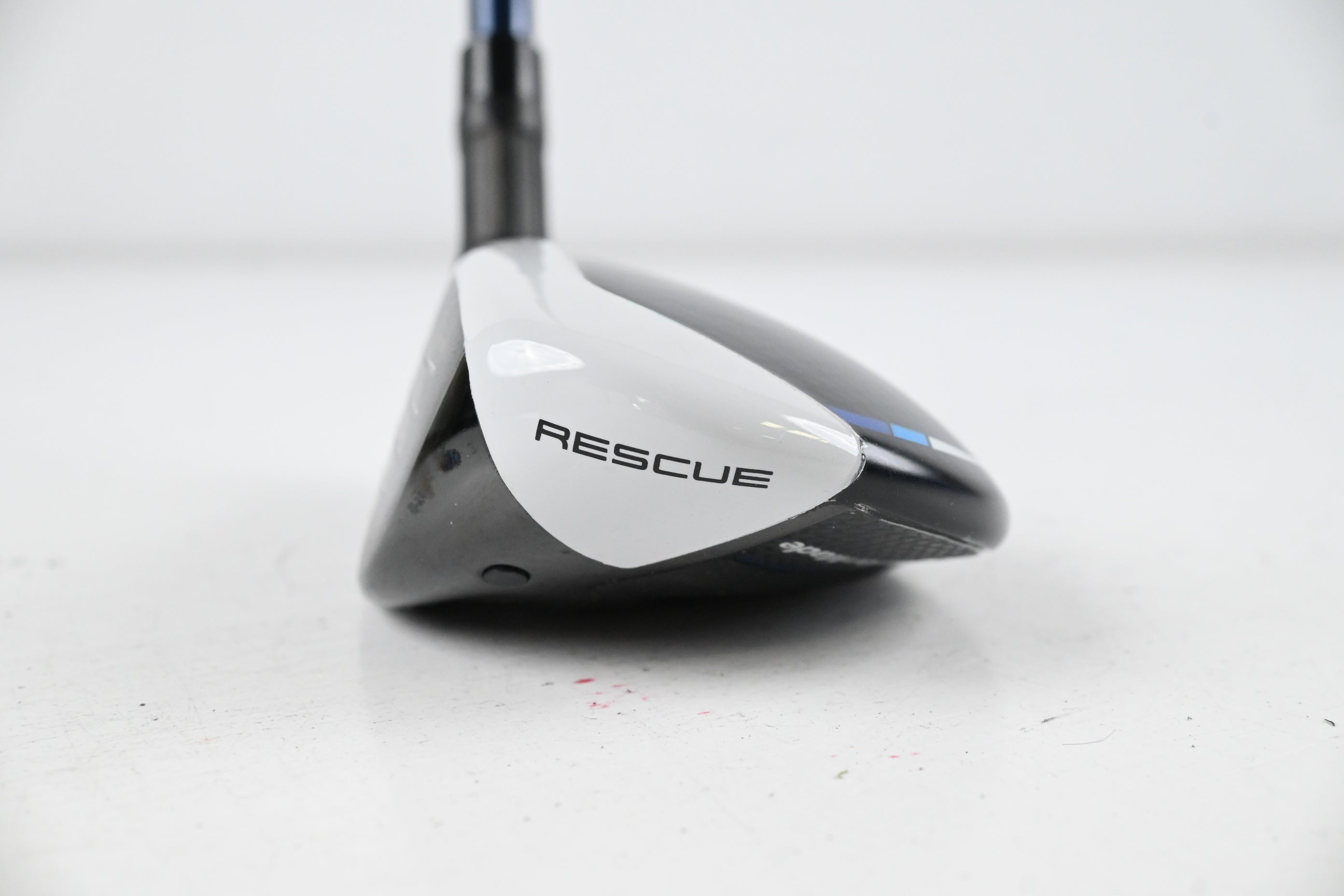 Left Hand Taylormade SIM2 Max #3 Hybrid / 19 Degree / Stiff Flex Ventus Blue 7