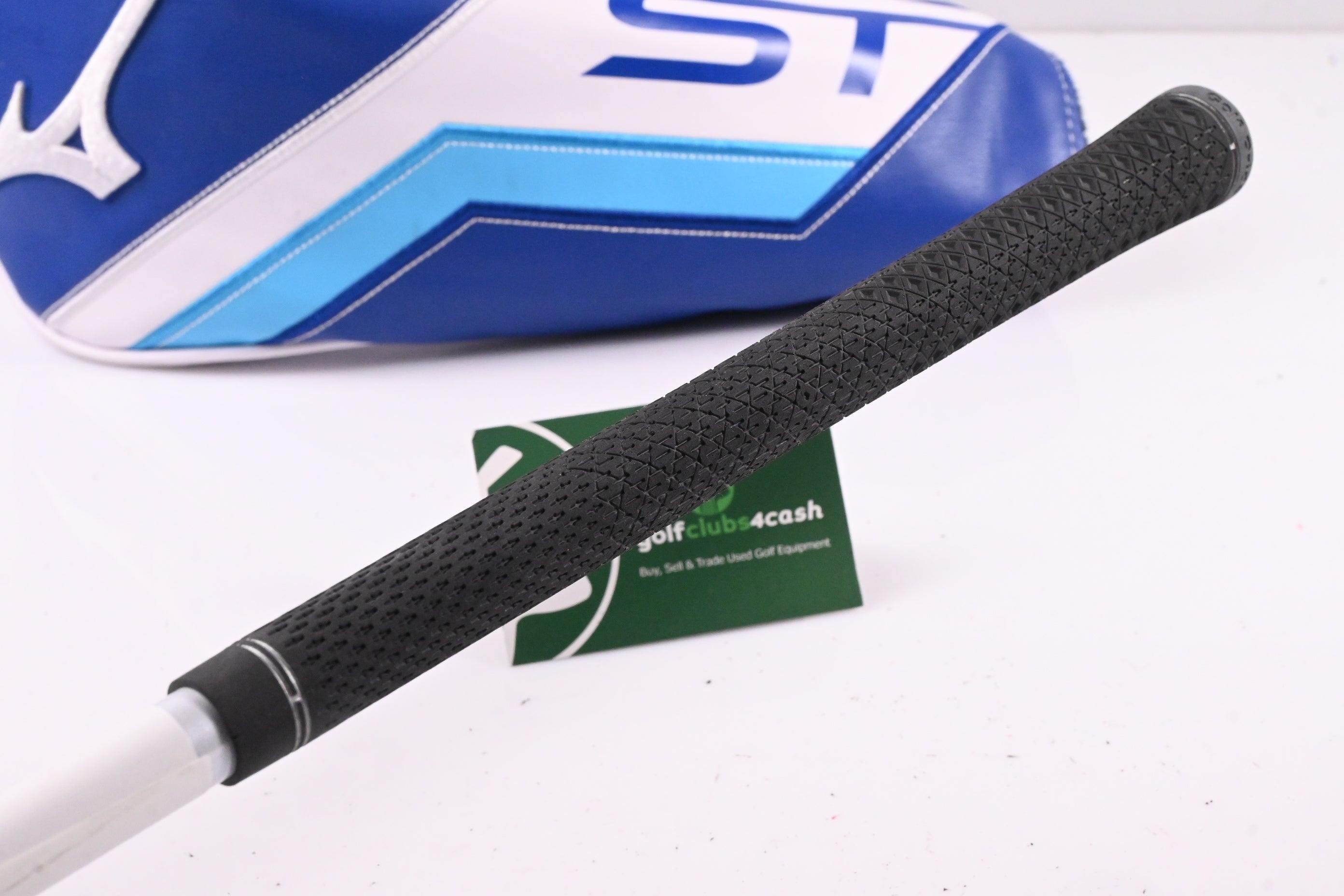 Mizuno ST-Max 230 Driver / 9.5 Degree / Regular Flex Mizuno MFusion 039 Shaft