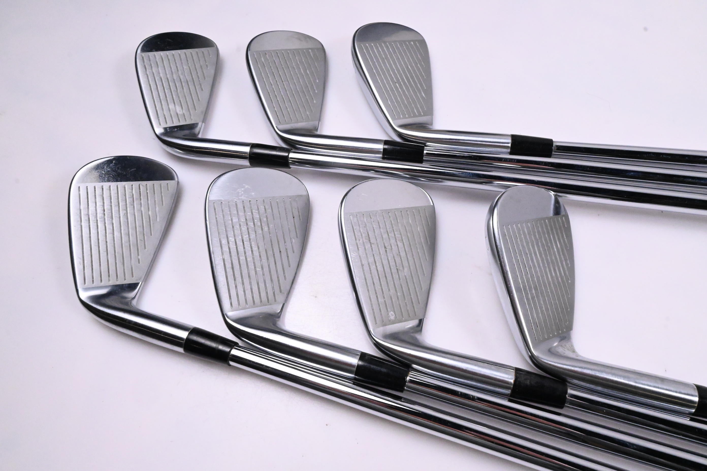 Mizuno Pro 245 Irons / 4-PW / Regular Flex Dynamic Gold 105 R300 Shafts