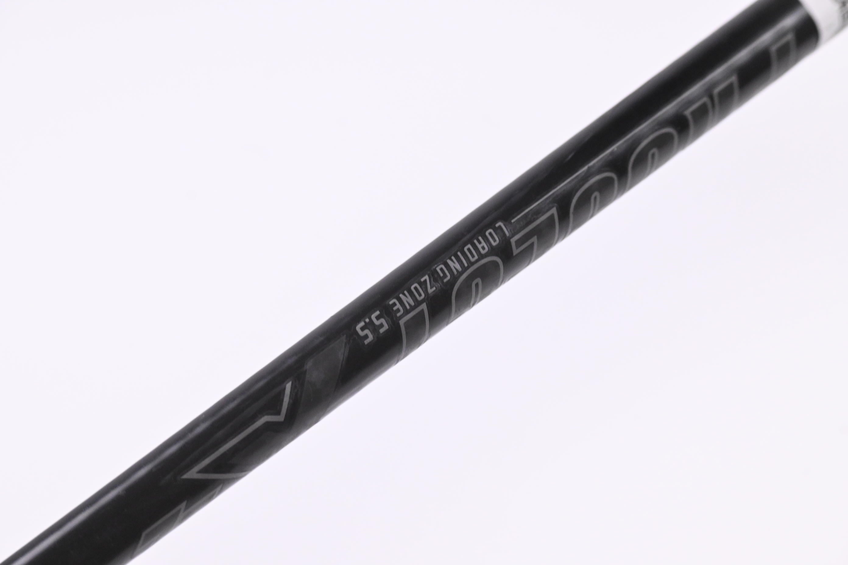Mizuno JPX 921 Hot Metal Pitching Wedge / 44 Degree / Regular Project X LZ Shaft
