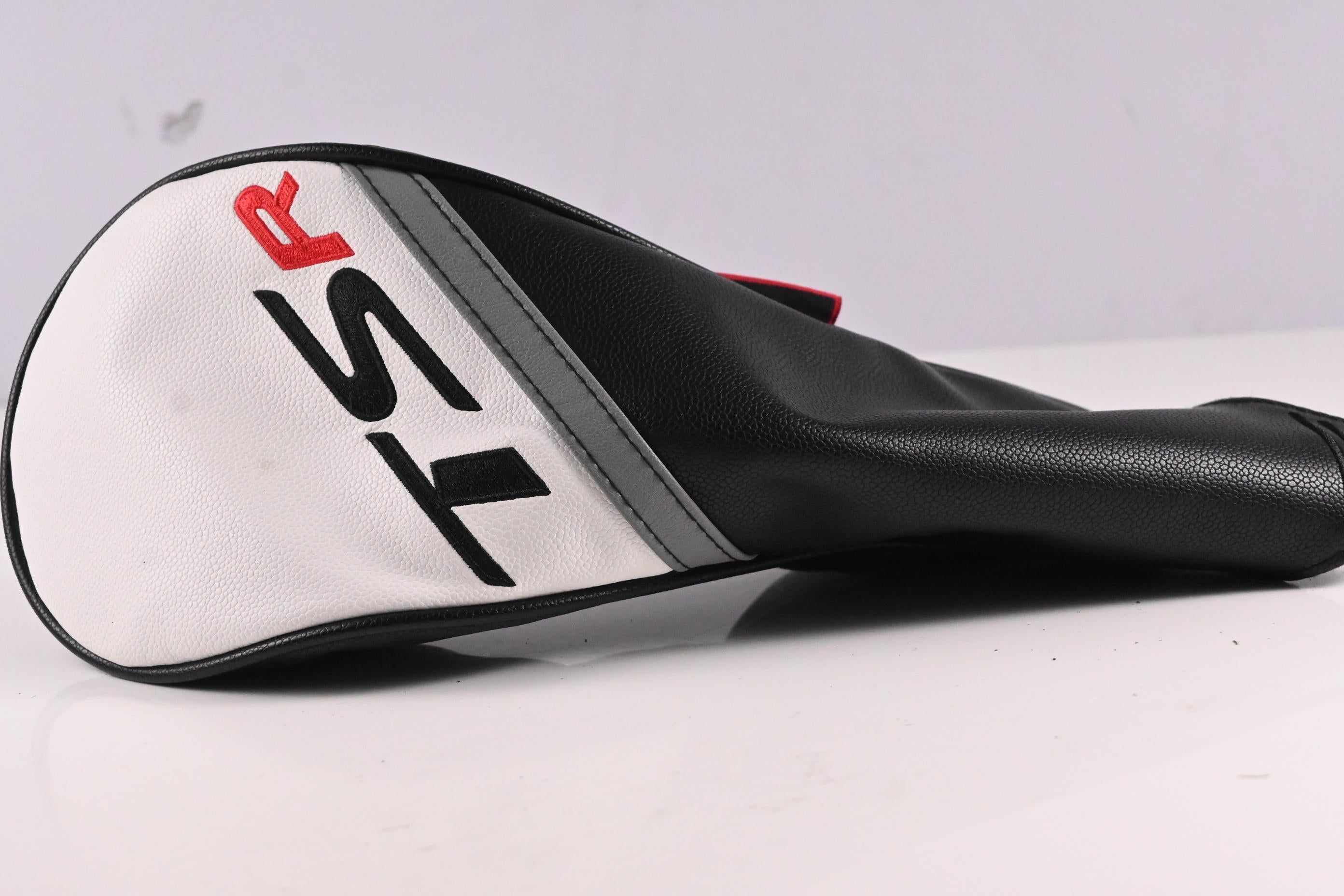 Titleist TSR3 Driver / 9 Degree / Regular Flex Diamana M+ Red 50 Shaft