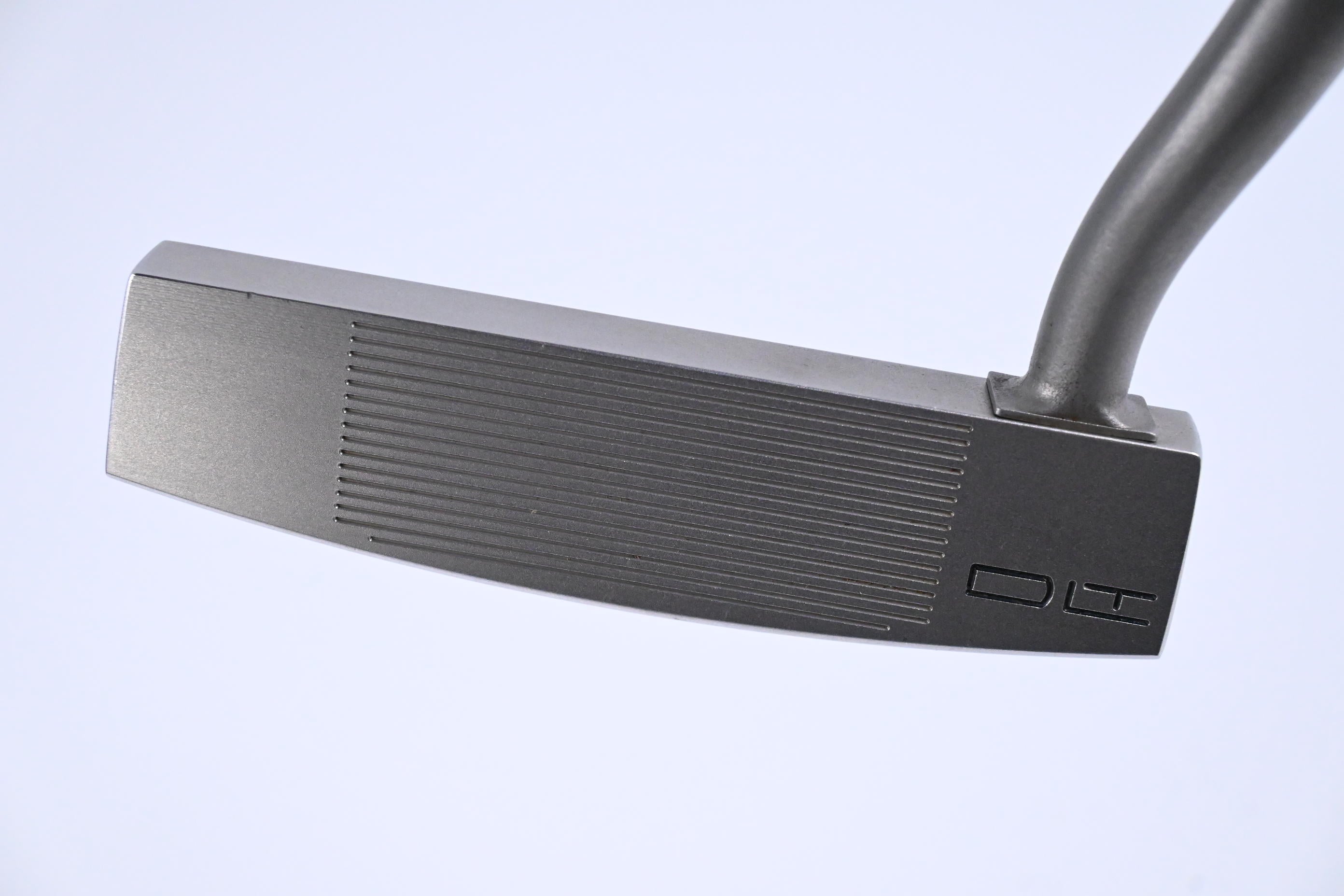 SIK C-Series Sho Putter / 33.5 Inch