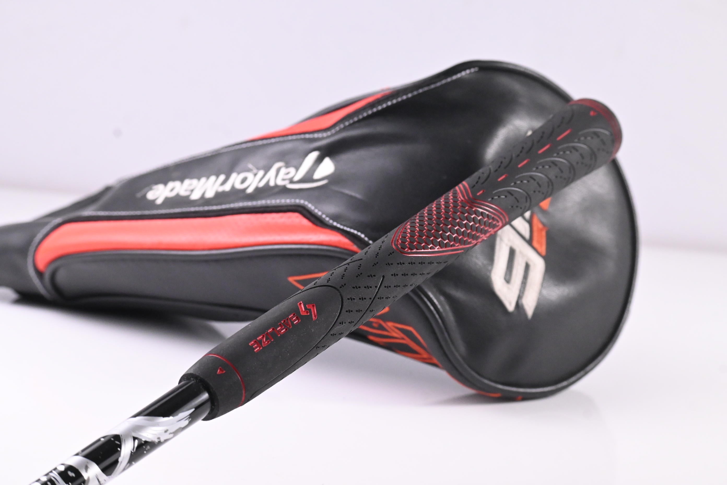Taylormade M6 Driver / 9 Degree / Stiff Flex Kai'li White 60 Shaft