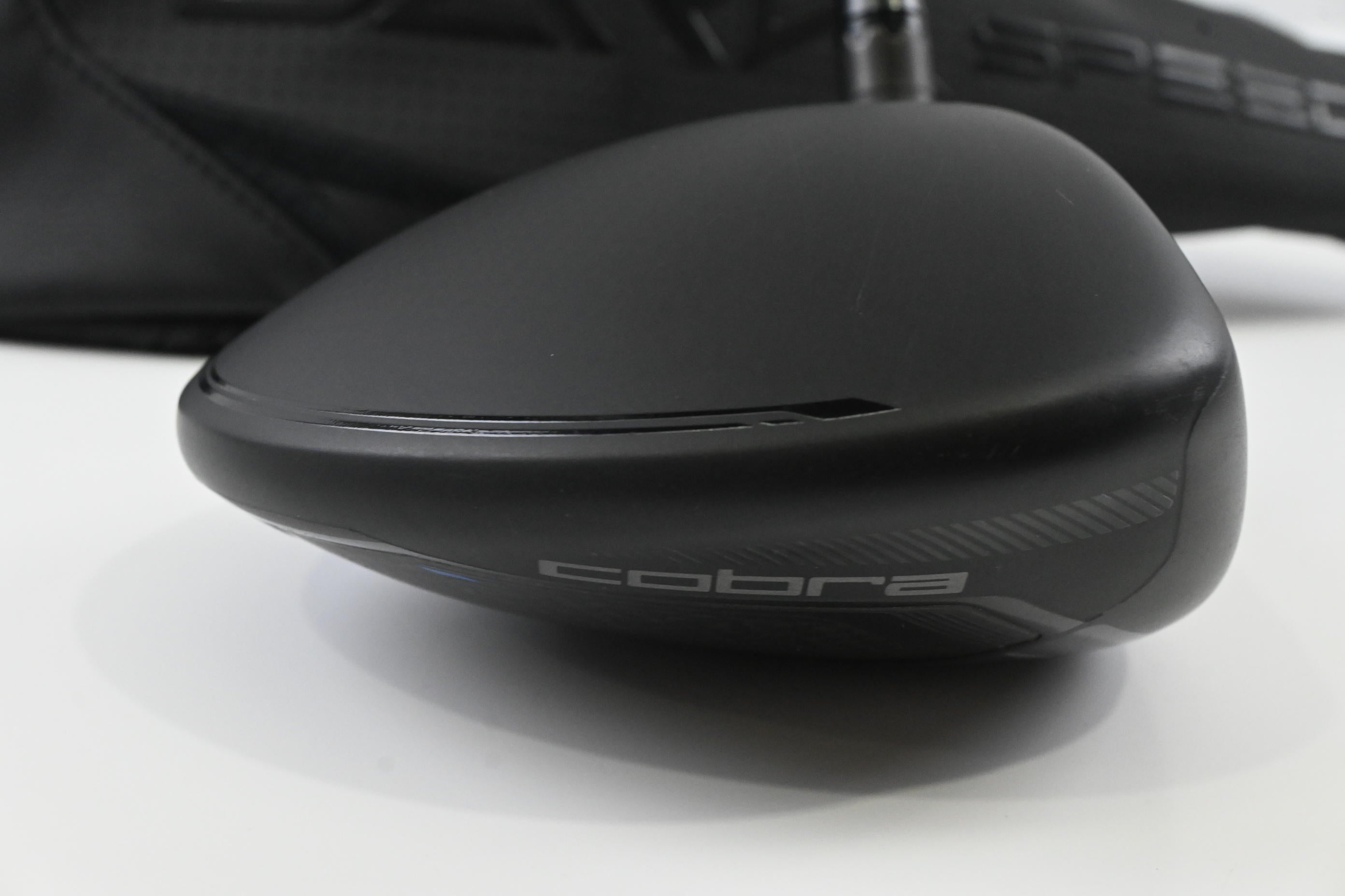 Cobra Darkspeed X Driver / 12 Degree / Regular Flex Fujikura Atmos Red 5 Shaft