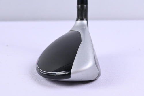 Taylormade M4 #3 Hybrid / 19 Degree / Stiff Flex Fujikura Atoms Red 7 Shaft
