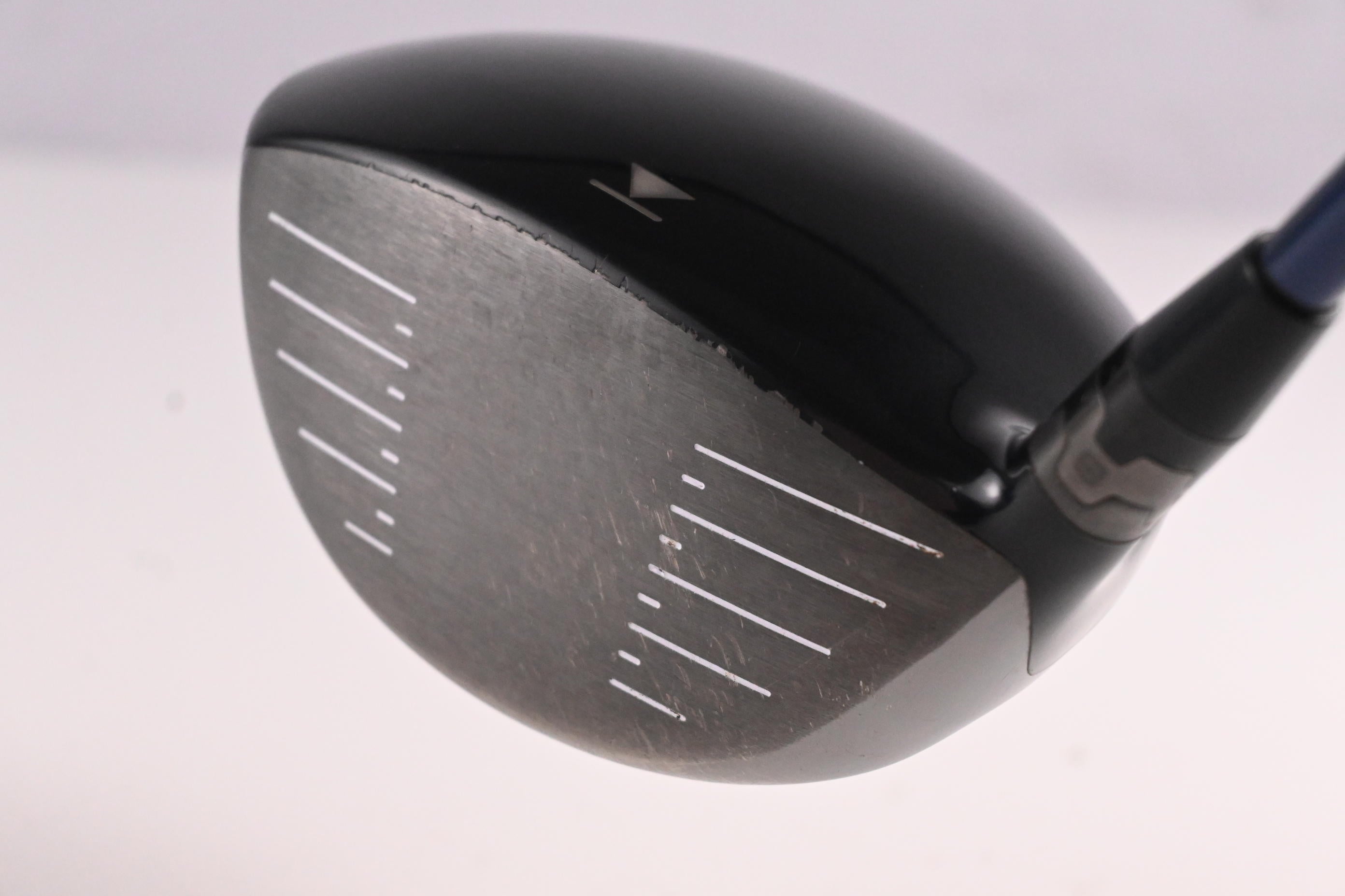 Titleist 910 D3 Driver / 9.5 Degree / Regular Flex Diamana Kai'Li 65 Shaft