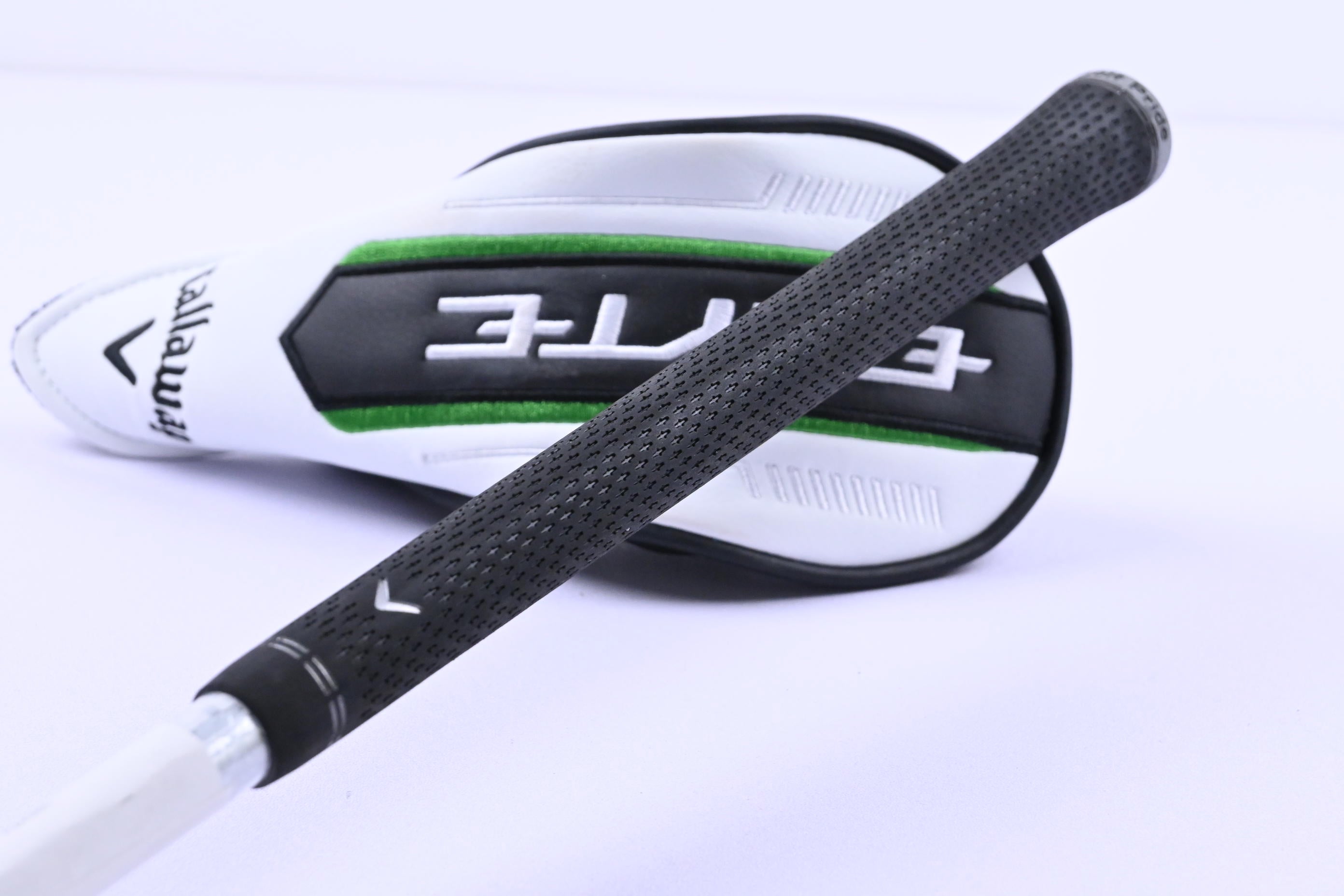 Callaway Elyte #4 Hybrid / 22 Degree / Regular Flex Denali Charcoal 60 Shaft