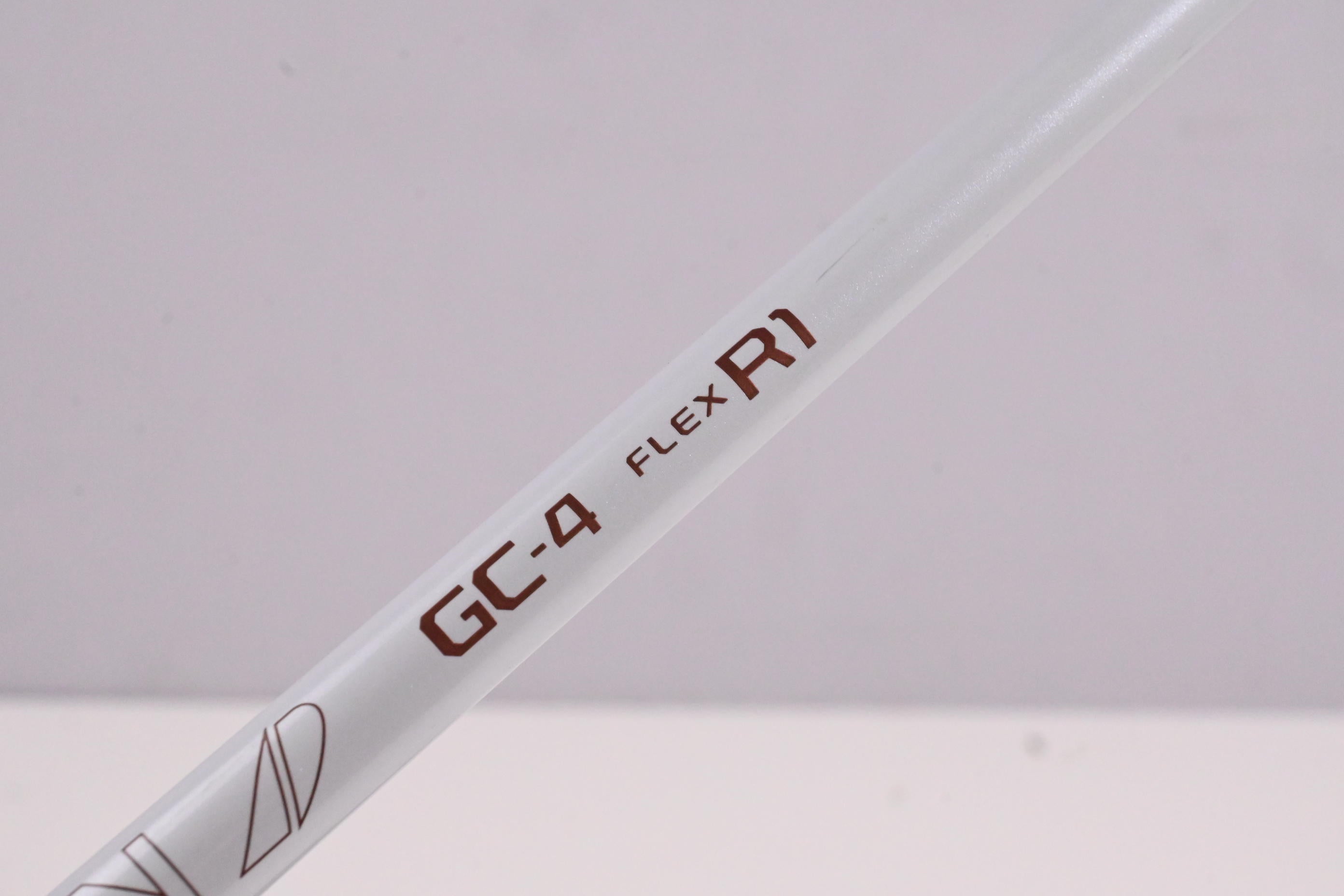 Graphite Design Tour AD GC-4 Driver Shaft / Regular Flex / Taylormade 2nd Gen