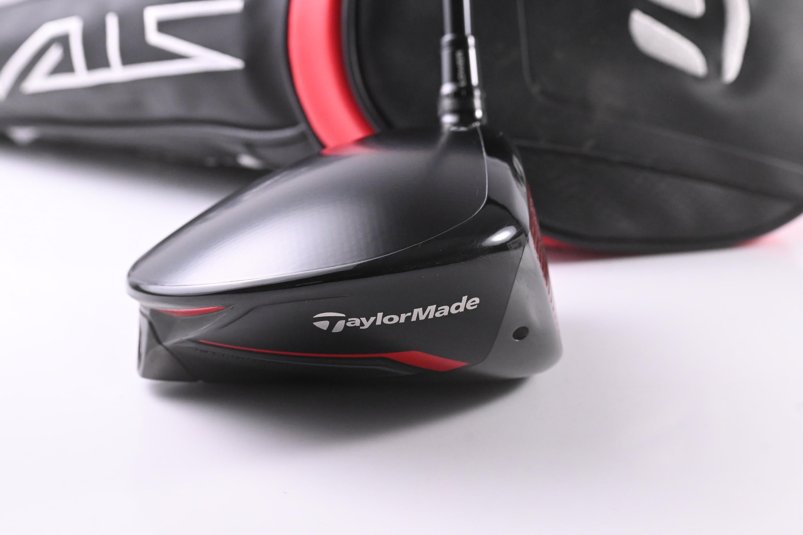 Taylormade Stealth Driver / 9 Degree / Regular Flex Fujikura Ventus Red 5 Shaft
