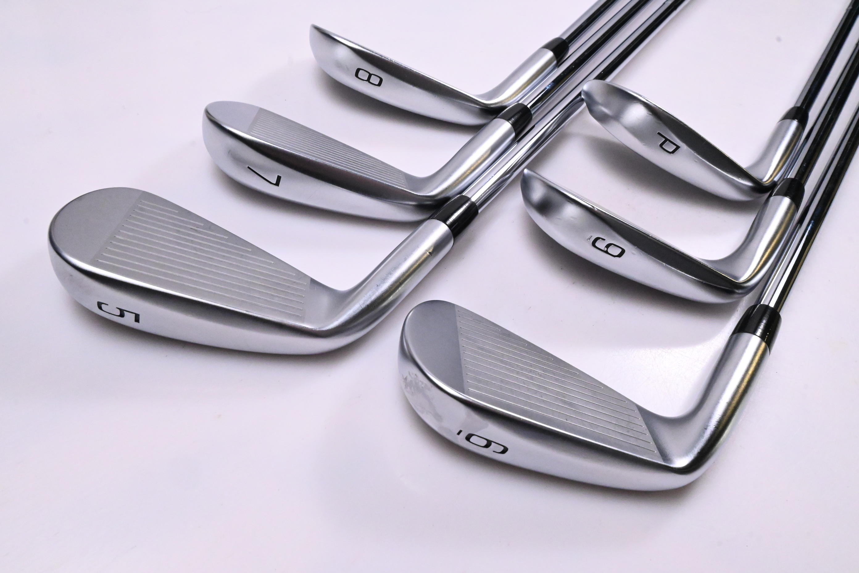 Mizuno JPX 925 Forged Irons / 5-PW / Regular Flex N.S.Pro Modus³ Tour 105 Shafts