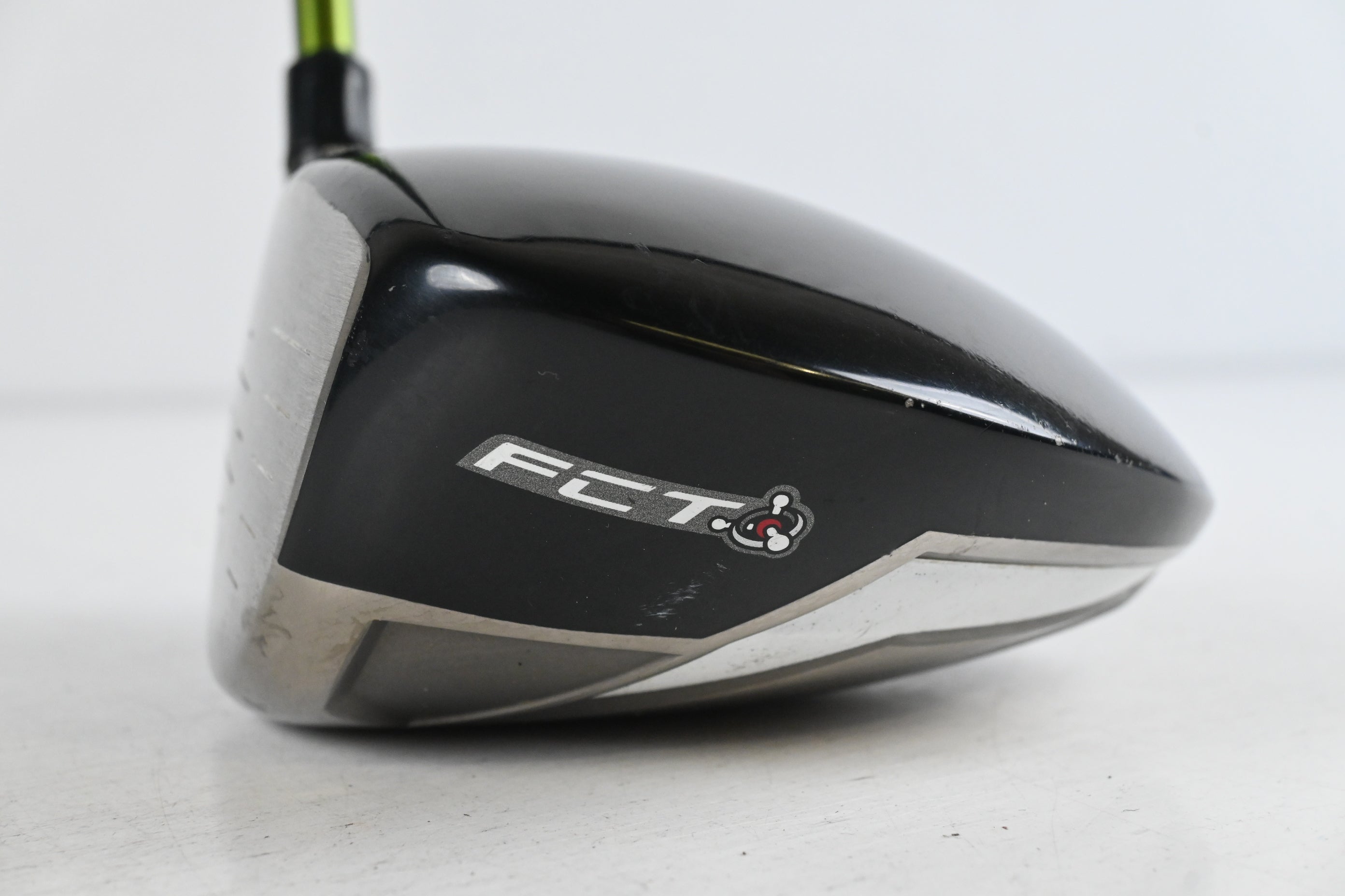 Left Hand Taylormade R9 460 Driver / 10.5 Degree / Regular Flex Aldila NV Green