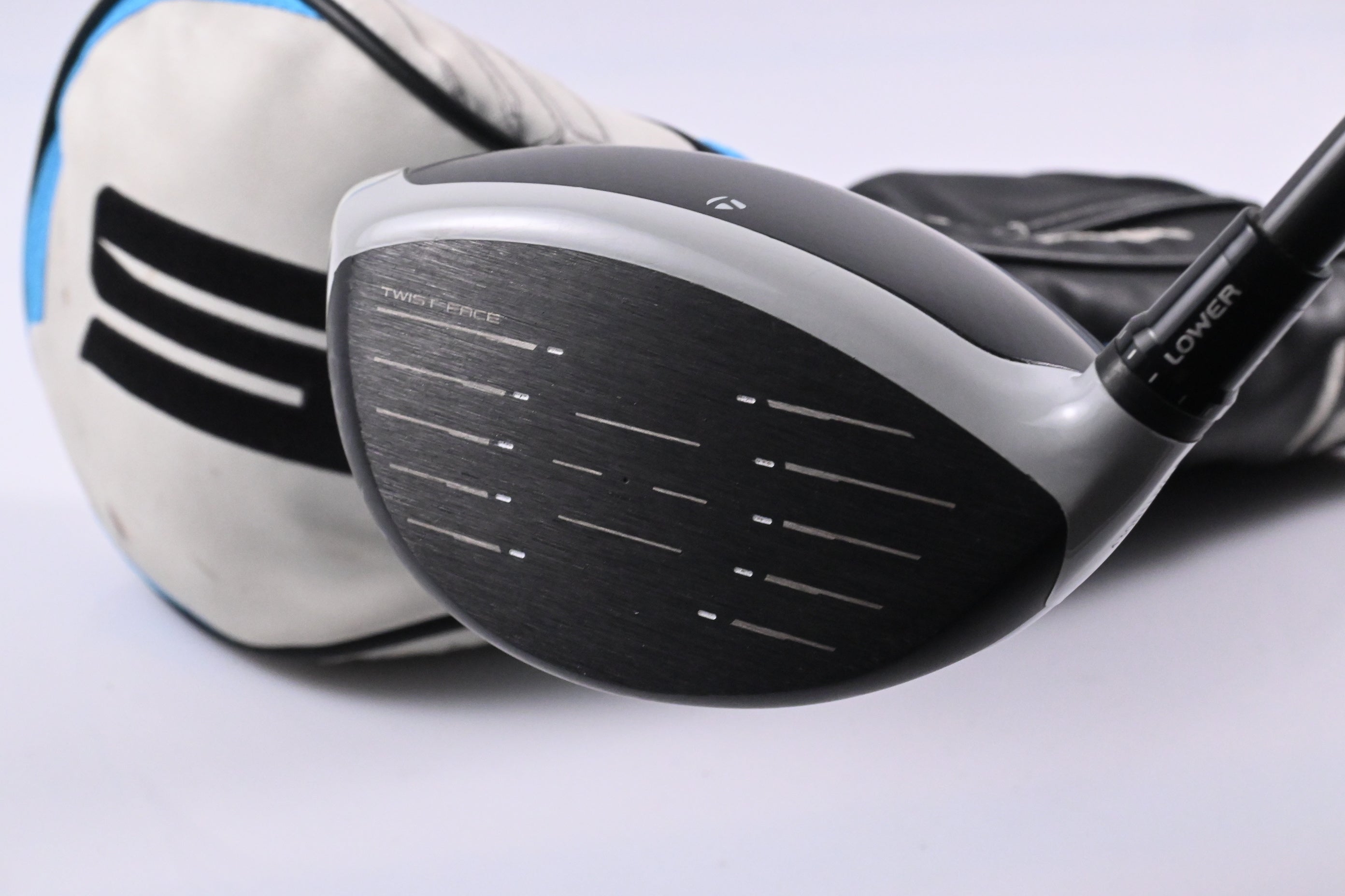 Taylormade SIM2 Max Driver / 9 Degree / Stiff Flex Evenflow Riptide 50 SB Shaft