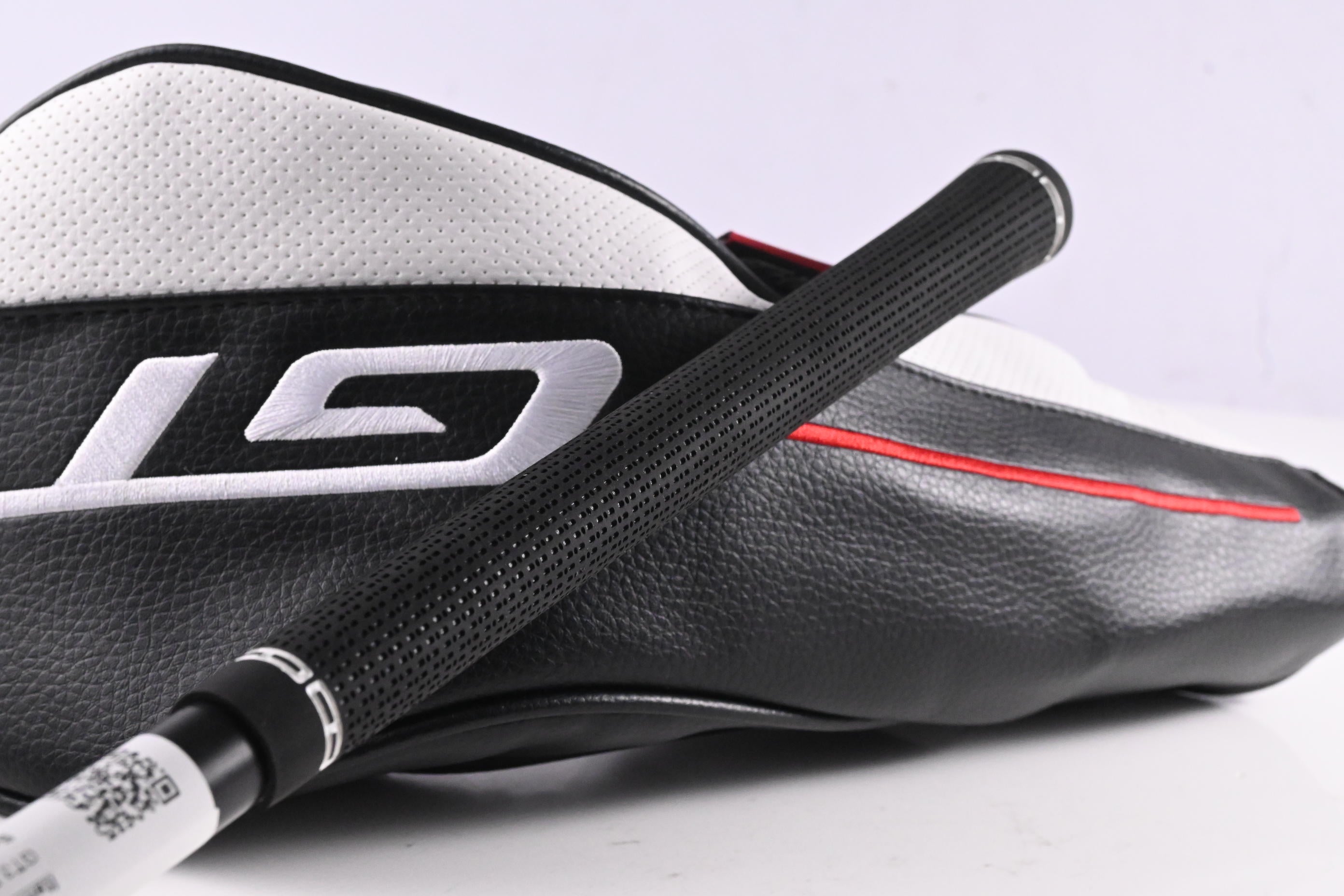 Titleist GT3 Driver / 10 Degree / Stiff Flex HZRDUS Black 60 Shaft