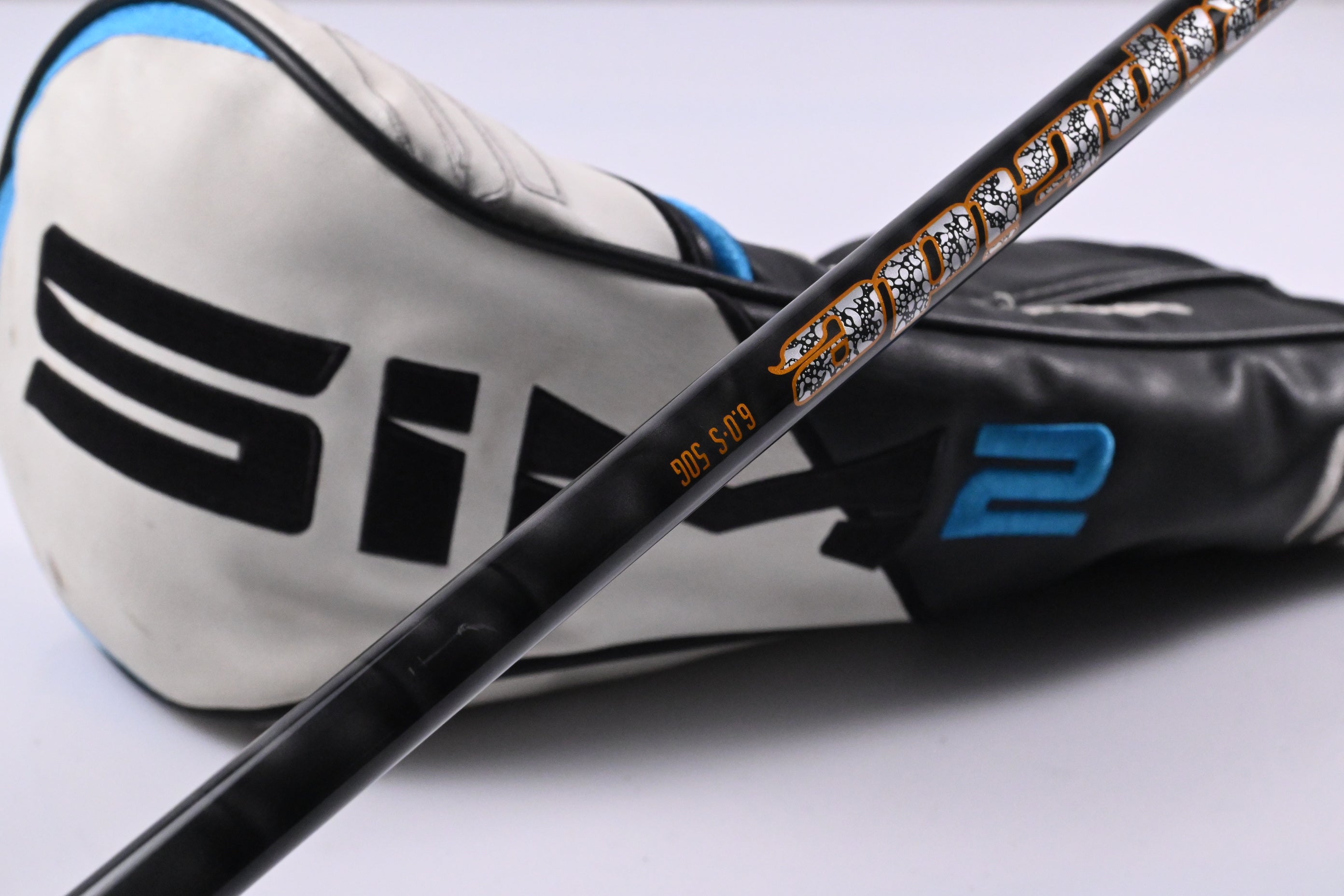 Taylormade SIM2 Max Driver / 9 Degree / Stiff Flex Evenflow Riptide 50 SB Shaft