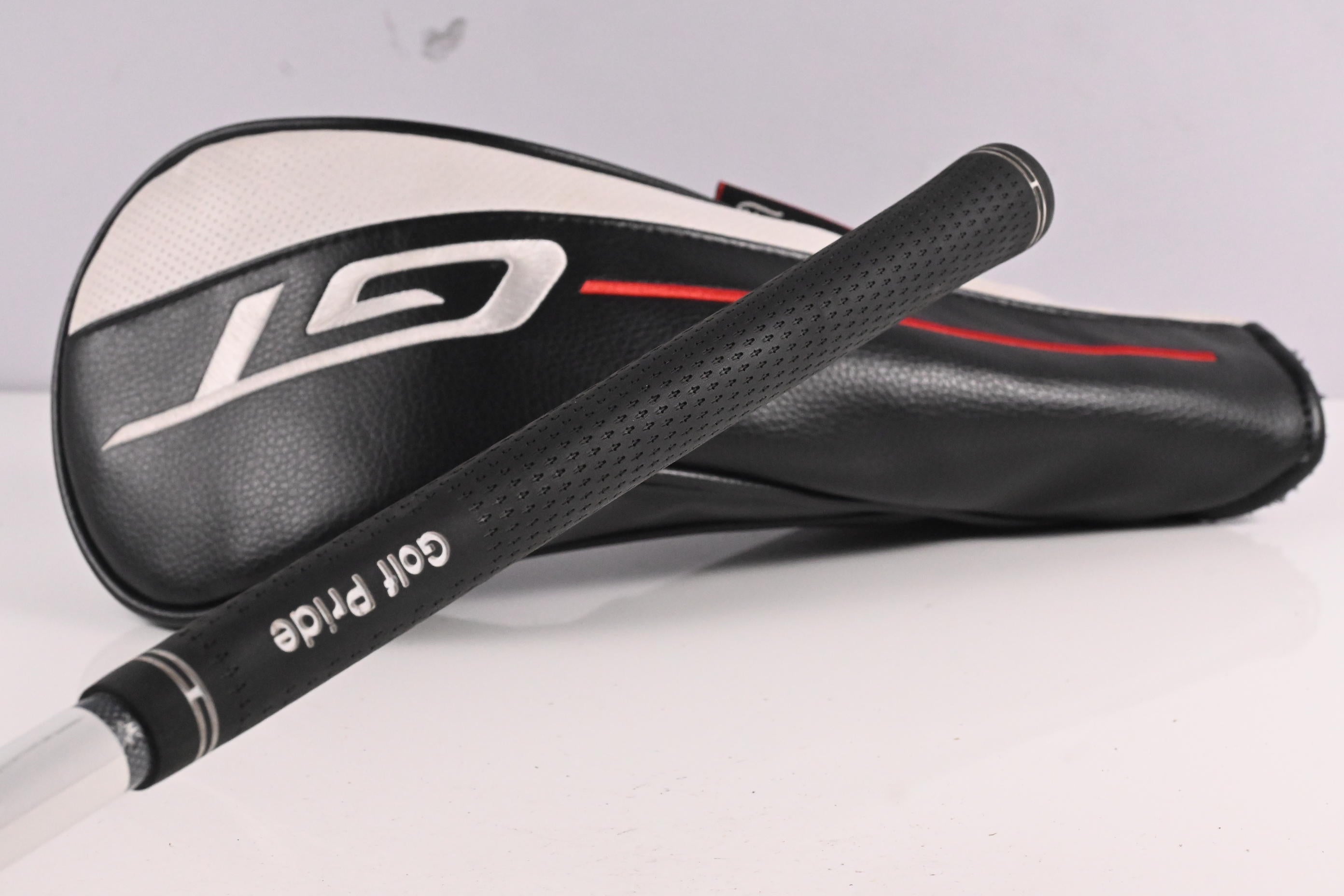 Titleist TSR2 Driver / 10 Degree / Stiff Flex Tensei AV Blue 55 Shaft