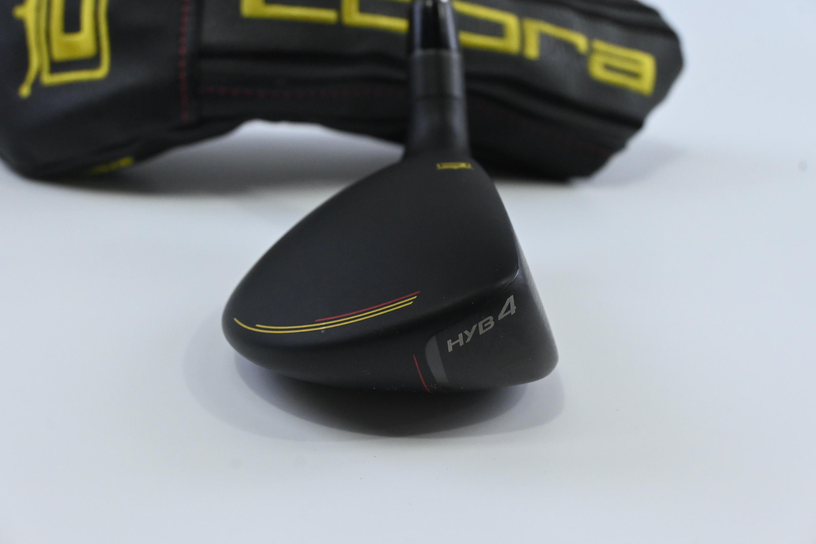 Cobra King Speedzone #4 Hybrid / 21 Degree / Regular Flex UST Recoil ESX 480