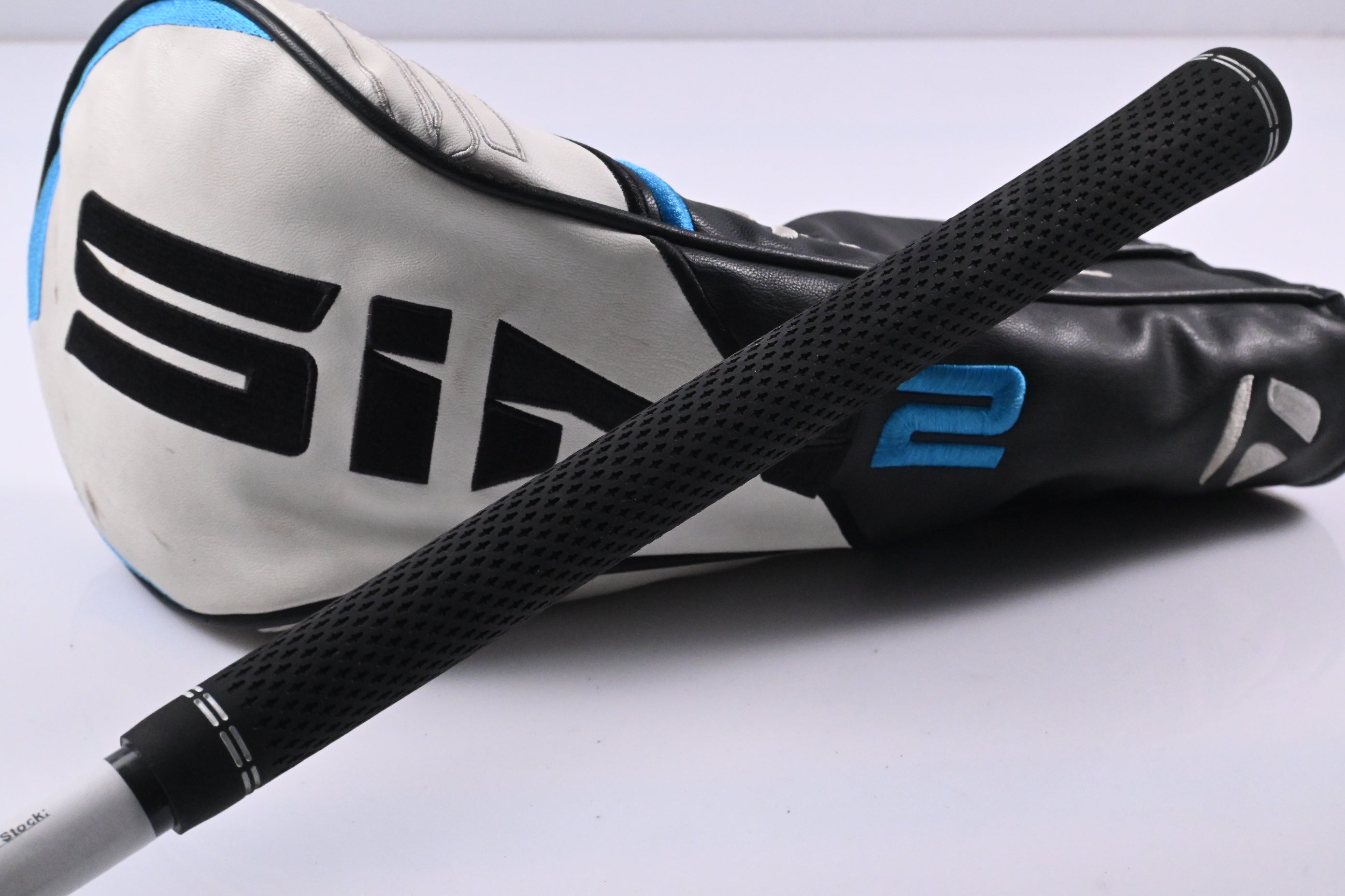 Taylormade SIM2 Max Driver / 9 Degree / Stiff Flex Evenflow Riptide 50 SB Shaft