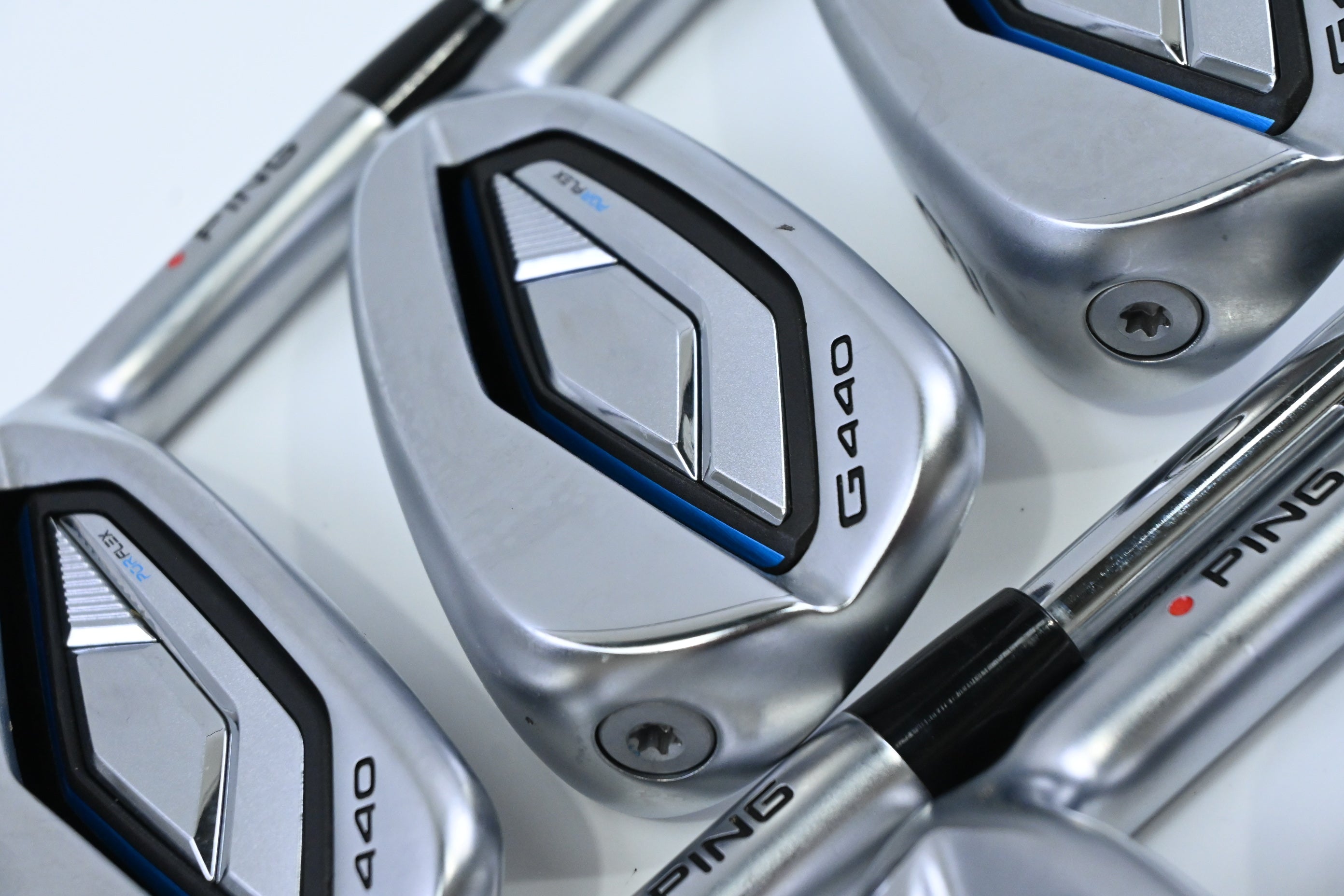 Ping G440 Irons / 7-PW+UW+52° / Red Degree / Red Dot / Regular Flex KBS Tour 110