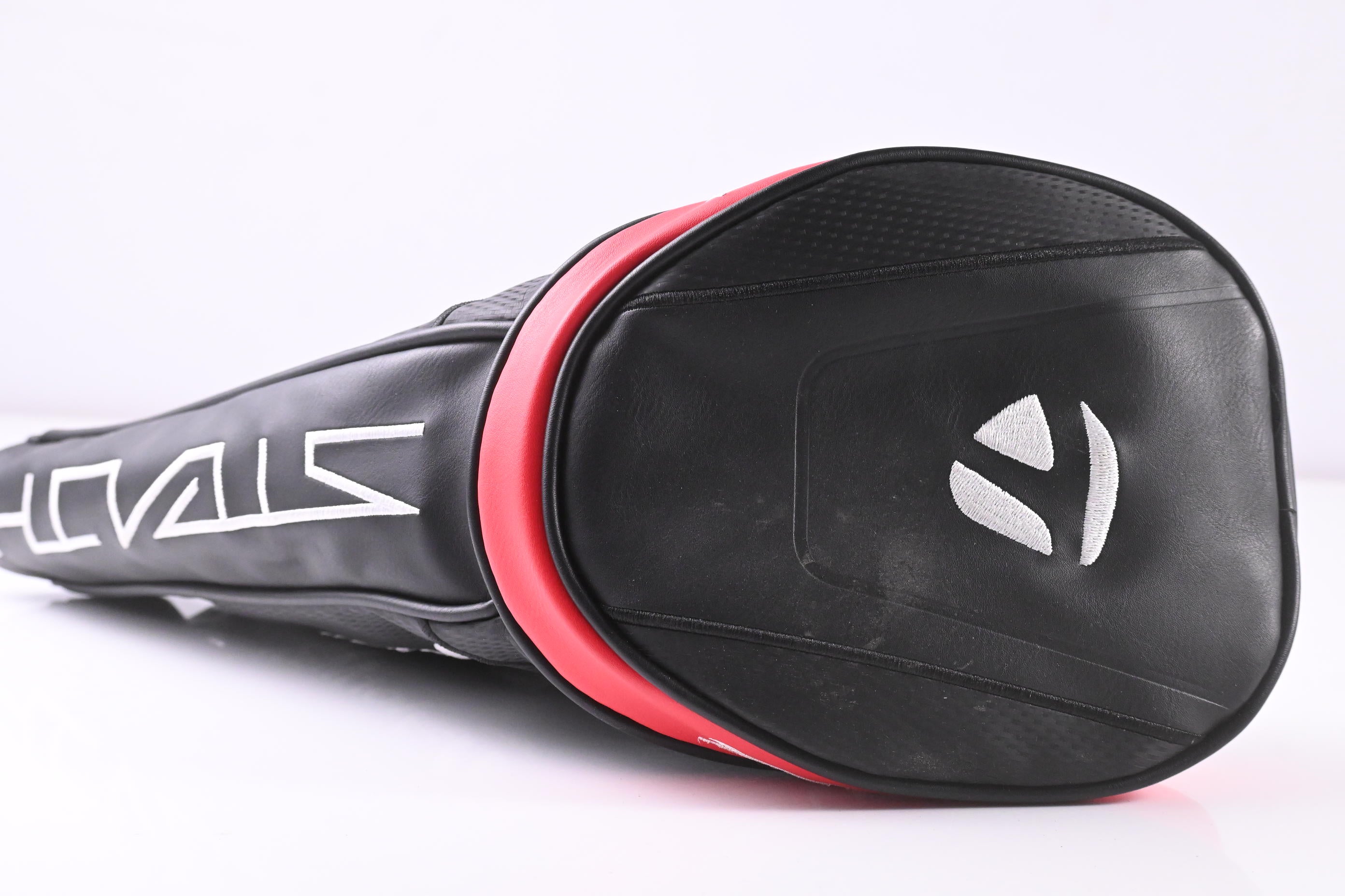 Taylormade Stealth Driver / 9 Degree / Regular Flex Fujikura Ventus Red 5 Shaft