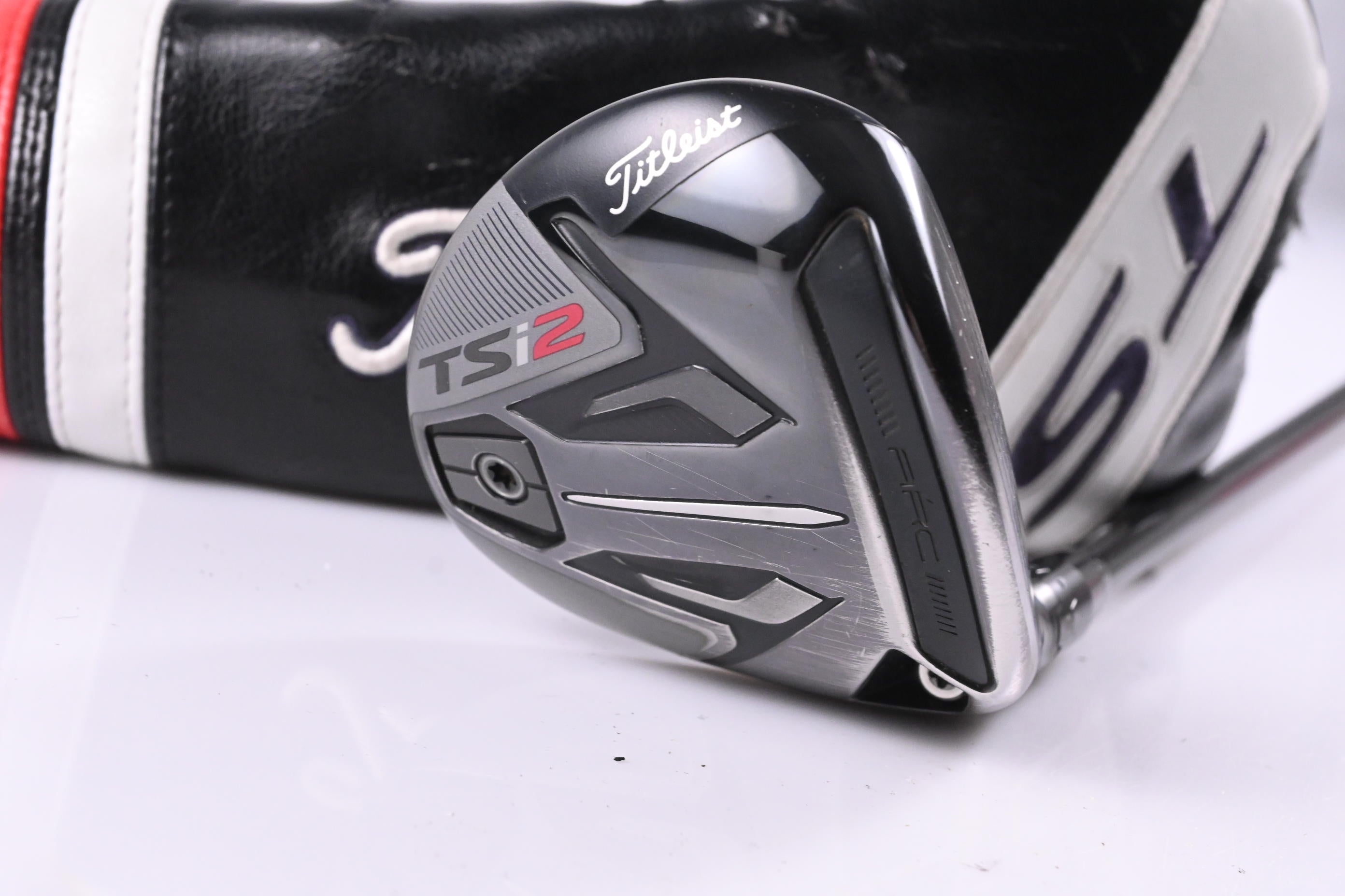 Titleist TSi2 #5 Wood / 18 Degree / Stiff Flex HZRDUS Smoke Black RDX 70 Shaft