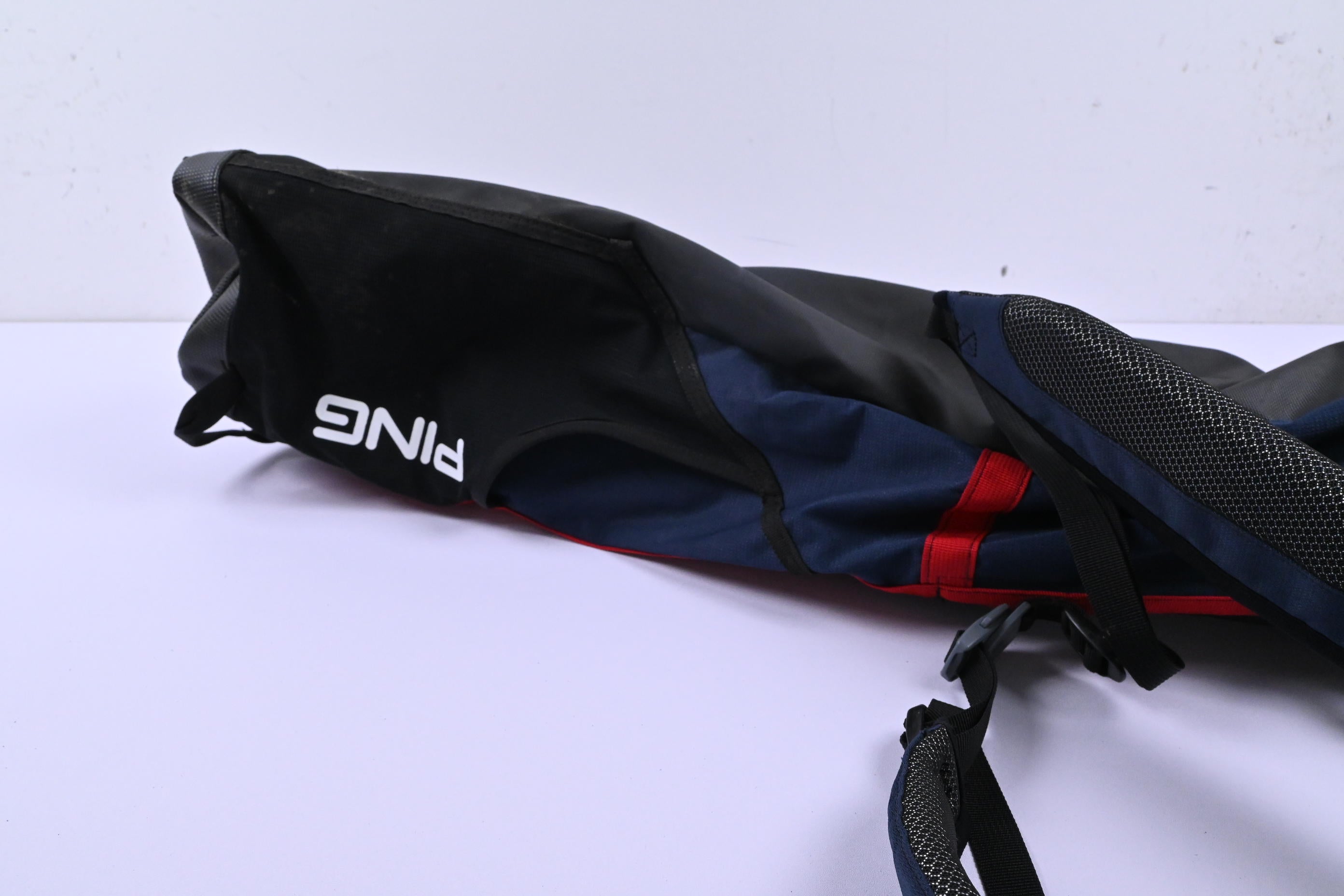 Ping Moonlite Pencil Bag / 2-Way Divider / Navy, Black & Red