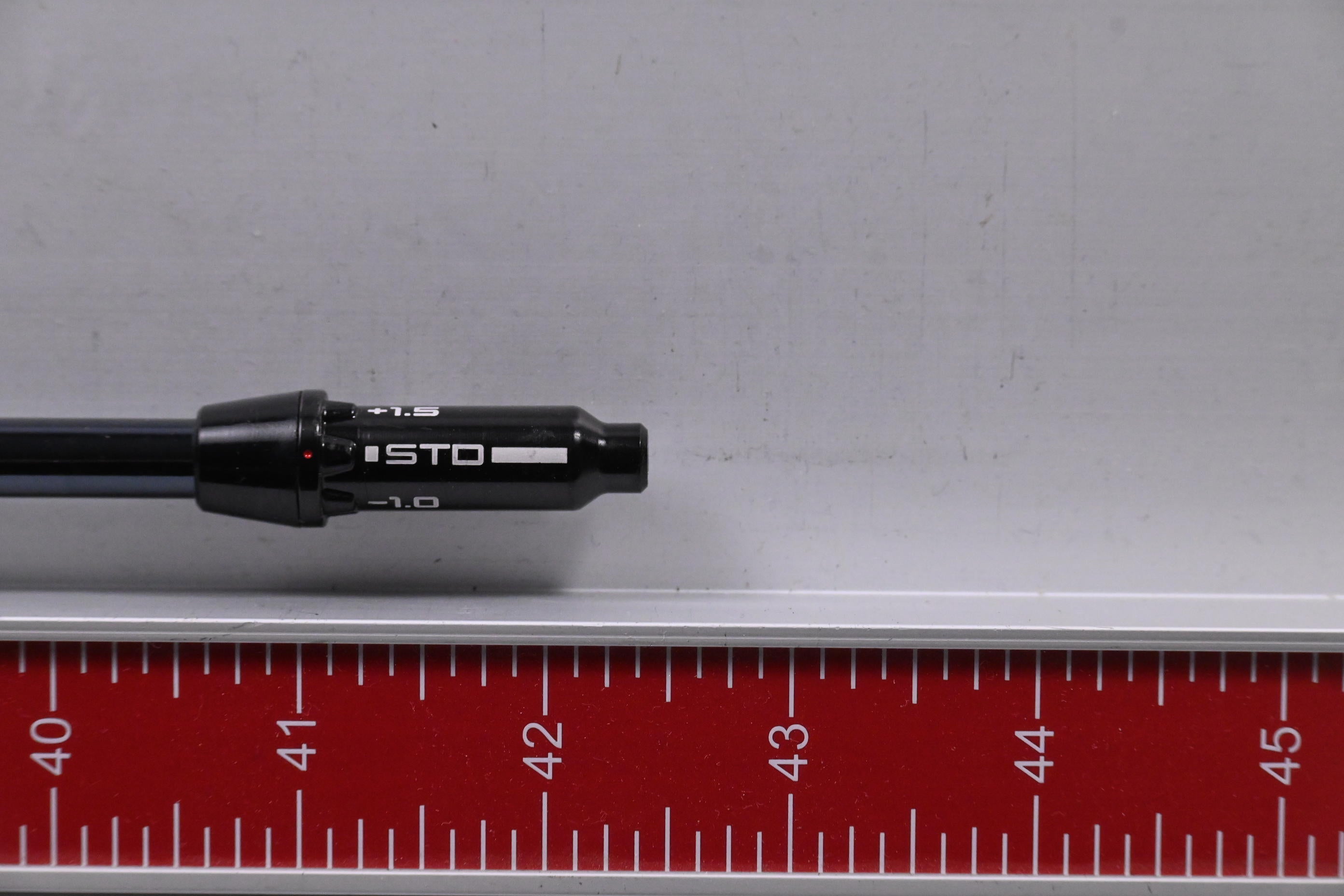 UST Mamiya LIN-Q Red 5 Fairway Shaft / Stiff Flex / Wilson Adapter