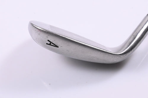 Taylormade M6 Gap Wedge / 50 Degree / Regular Flex KBS MAX 85 Shaft