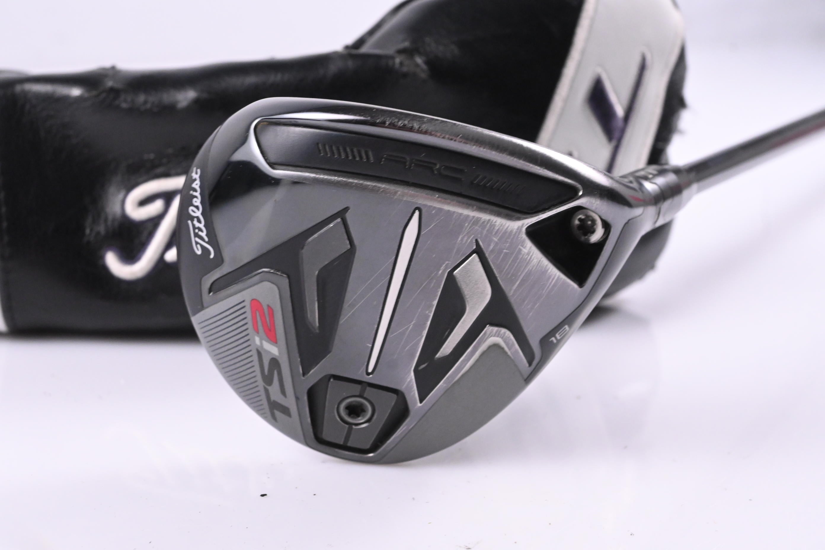 Titleist TSi2 #5 Wood / 18 Degree / Stiff Flex HZRDUS Smoke Black RDX 70 Shaft
