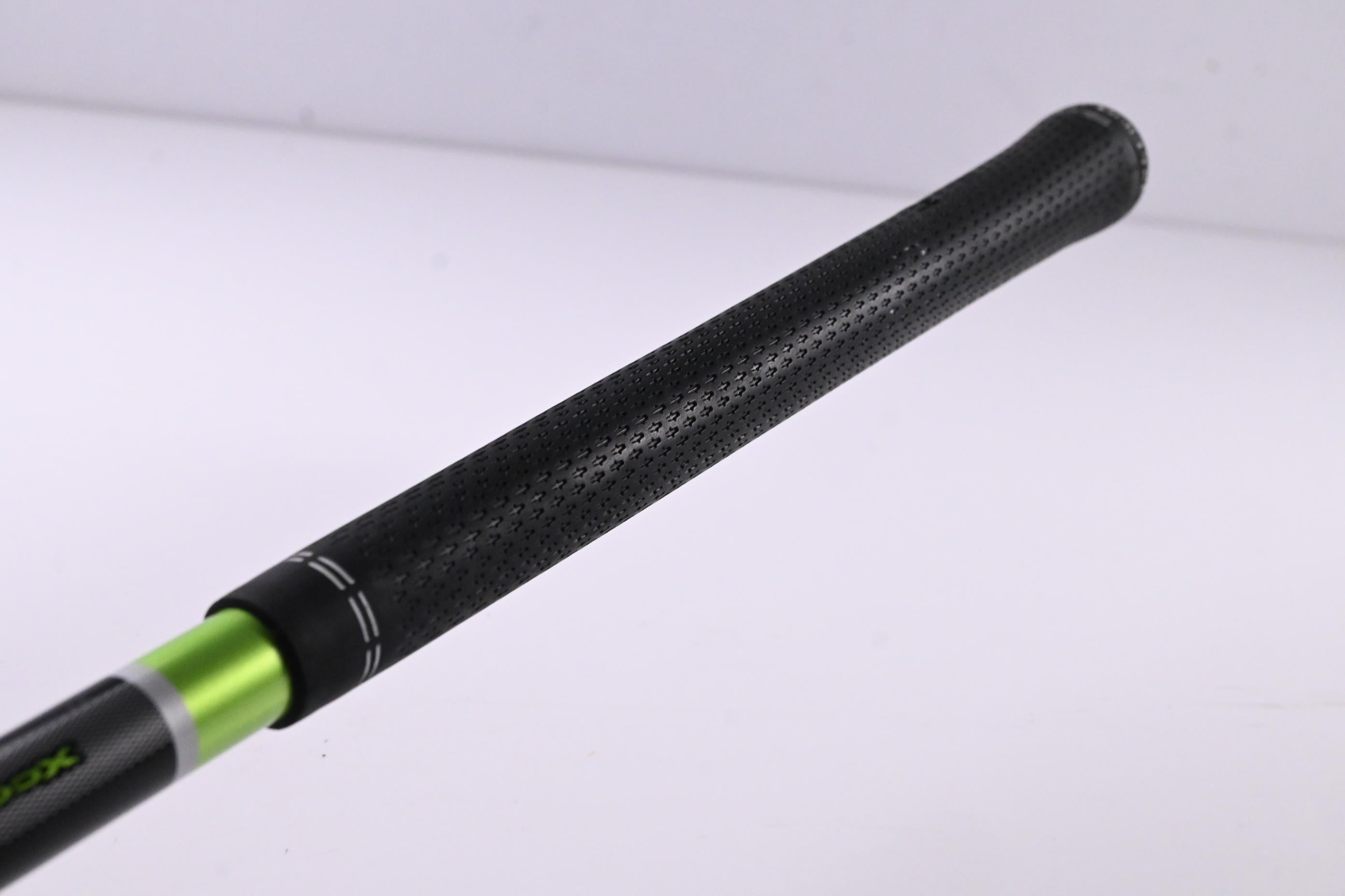 Taylormade RBZ Driver / 10.5 Degree / Stiff Flex Matrix Ozik Xcon-5 Shaft