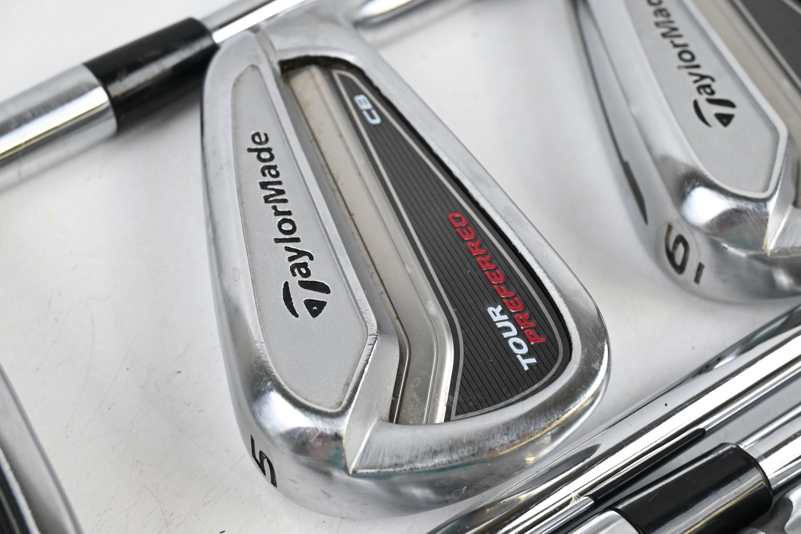 Taylormade Tour Preferred CB 2014 Irons / 4-PW / Regular Flex KBS Tour Shafts