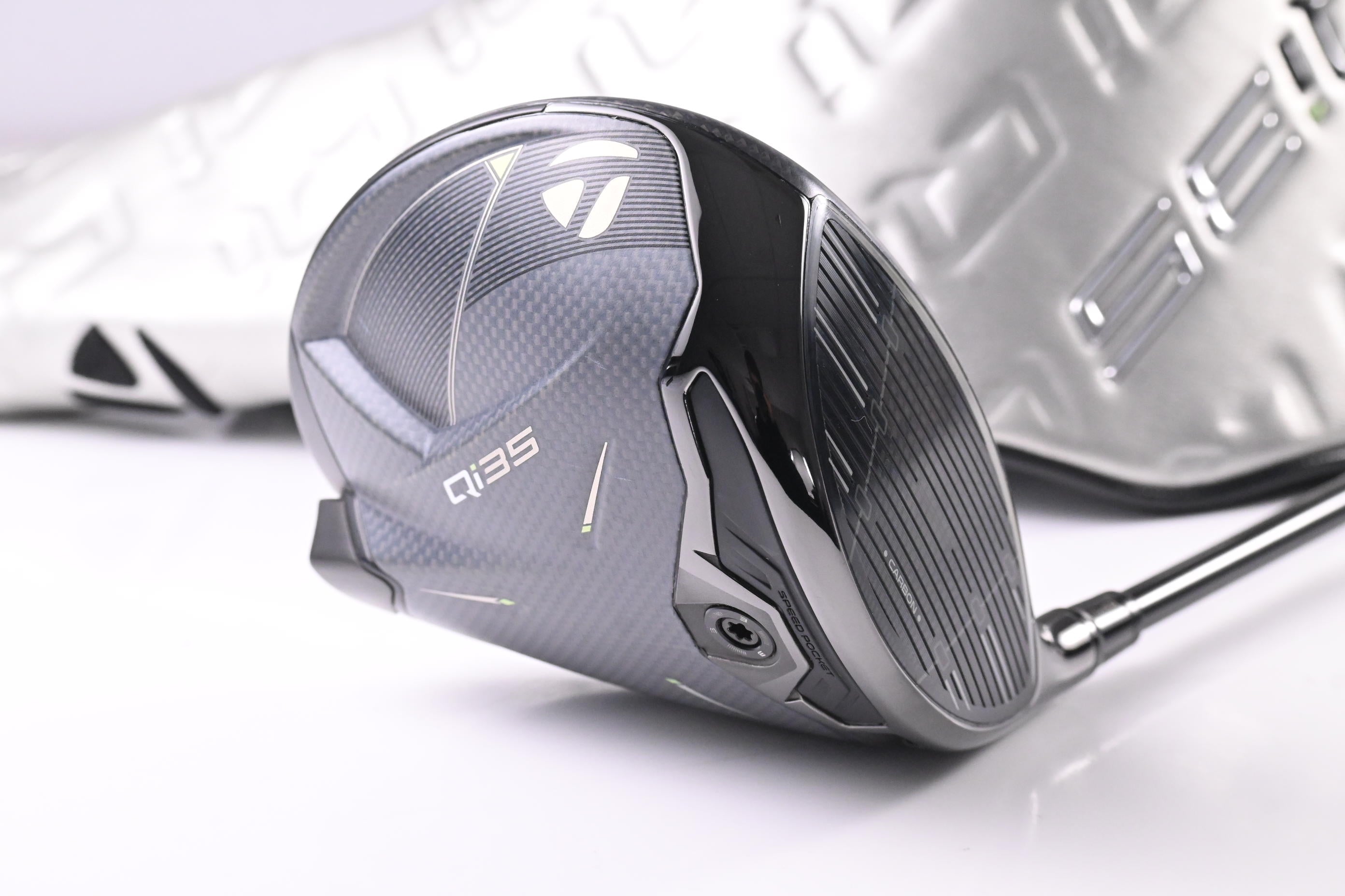 Taylormade Qi35 Driver / 9 Degree / Regular Flex Tensei AV RAW Blue 60 Shaft