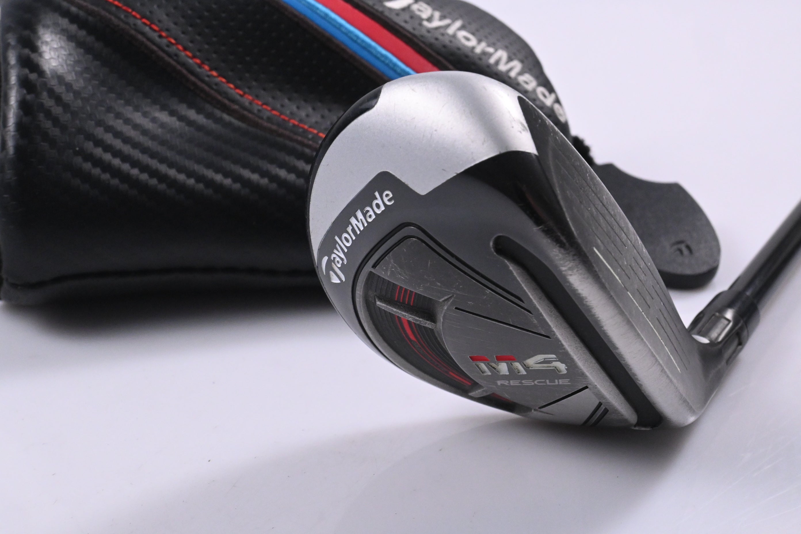 Taylormade M4 #3 Hybrid / 19 Degree / Regular Flex Fujikura Atmos Red 6 Shaft