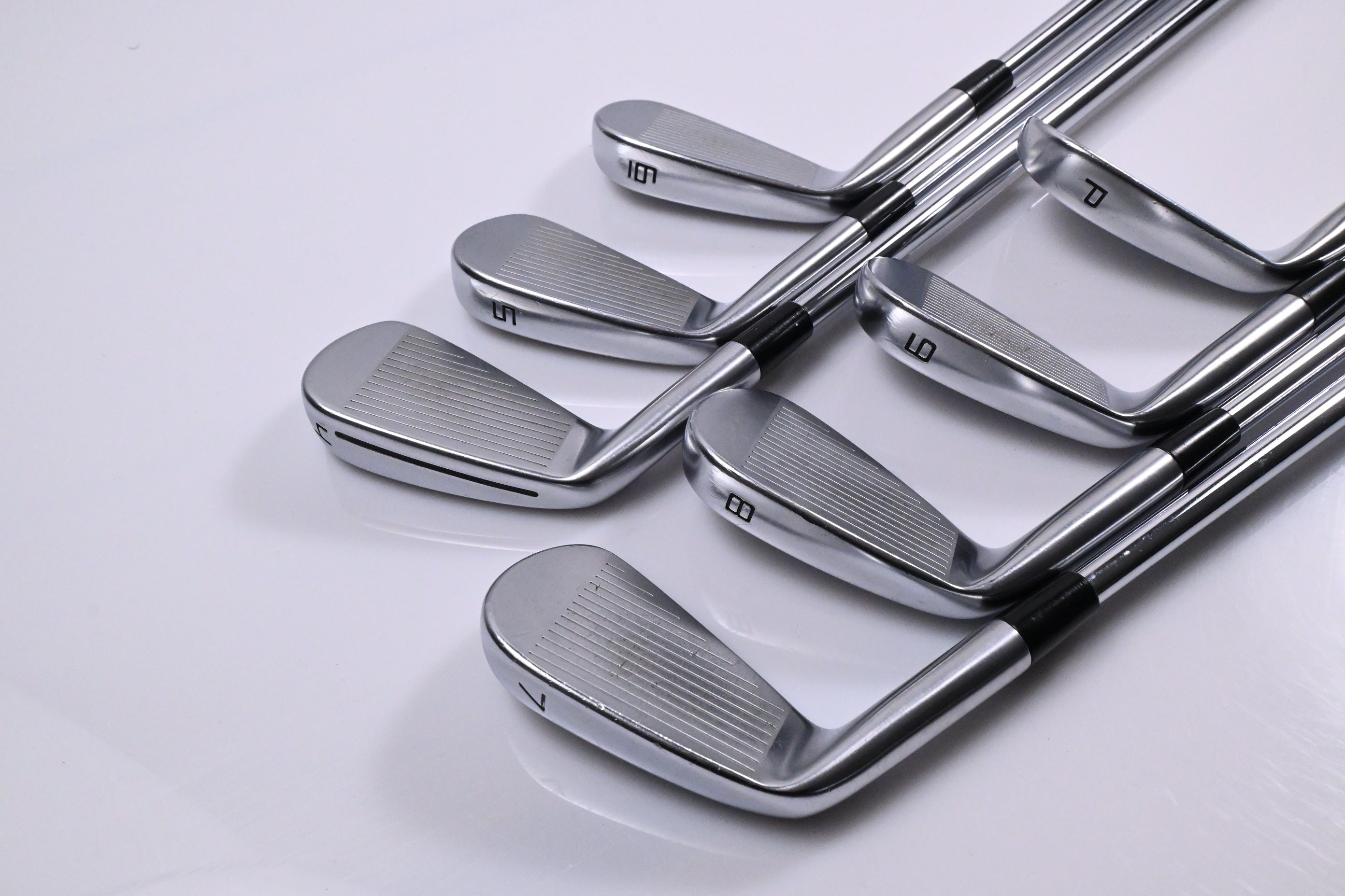 Taylormade P.770/P.7CB Irons / 4-PW / X-Flex N.S.Pro Modus³ Tour 120 Shafts