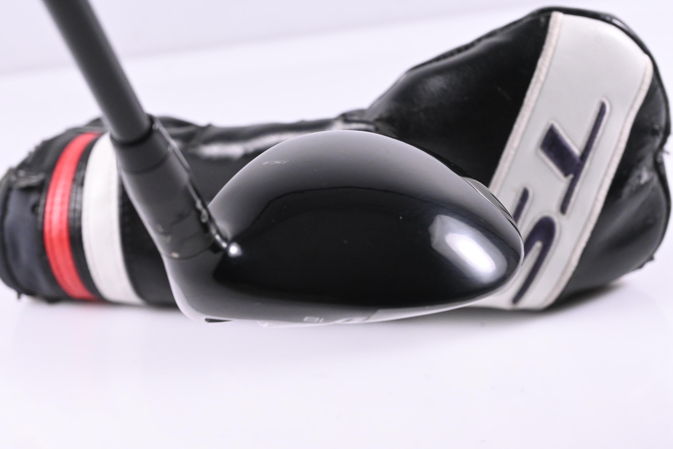 Titleist TSi2 #5 Wood / 18 Degree / Stiff Flex HZRDUS Smoke Black RDX 70 Shaft