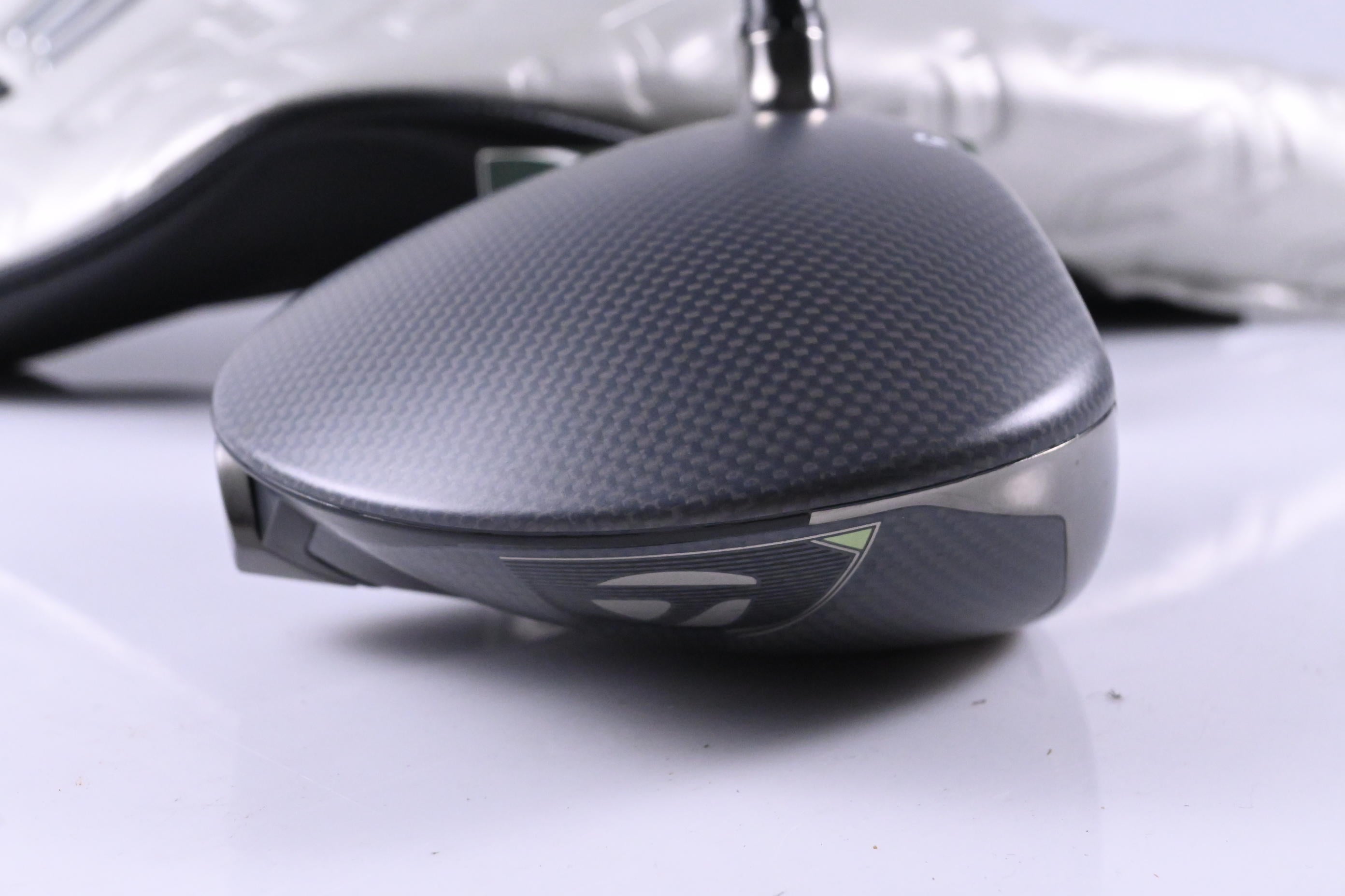 Taylormade Qi35 LS Driver / 9 Degree / Stiff Flex Fujikura Airspeeder 50 Shaft