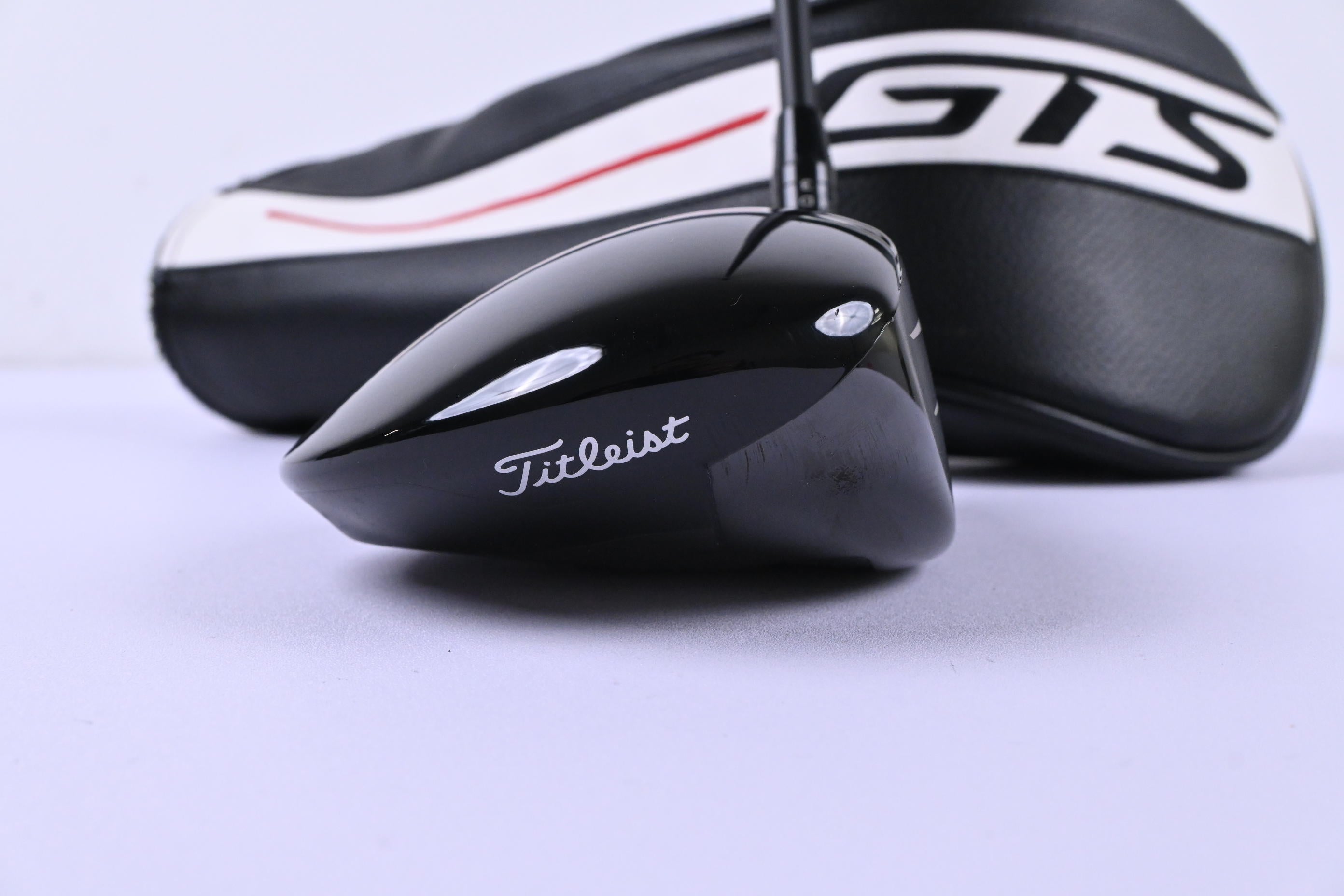 Titleist GTS4 Driver / 10 Degree / Stiff Flex Project X Titan Black 60 Shaft