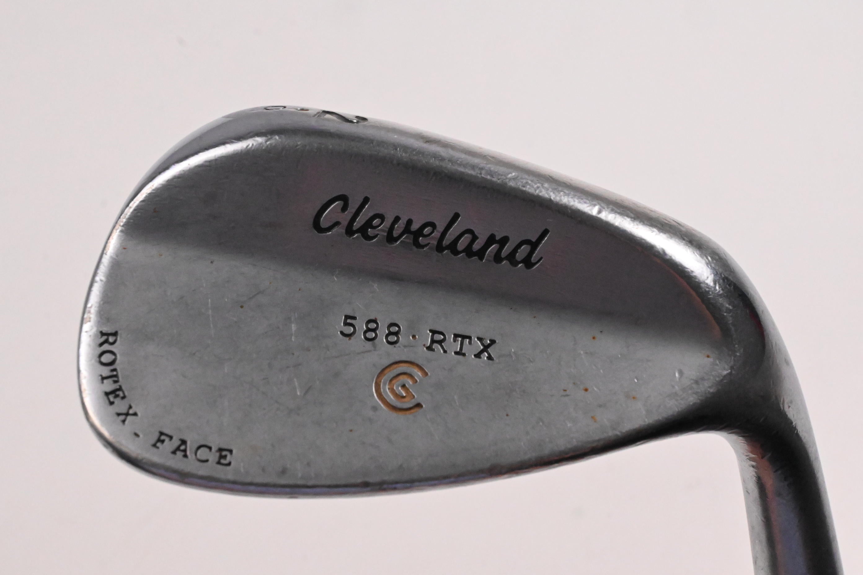 Cleveland 588 RTX Gap Wedge / 52 Degree / Wedge Flex Cleveland Steel Shaft