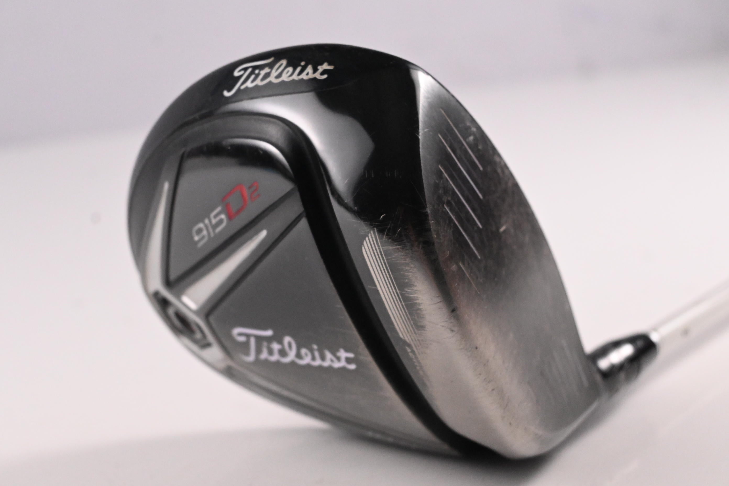 Titleist 915 D2 Driver / 10.5 Degree / Stiff Flex Aldila Rogue Silver 110 MSI 60