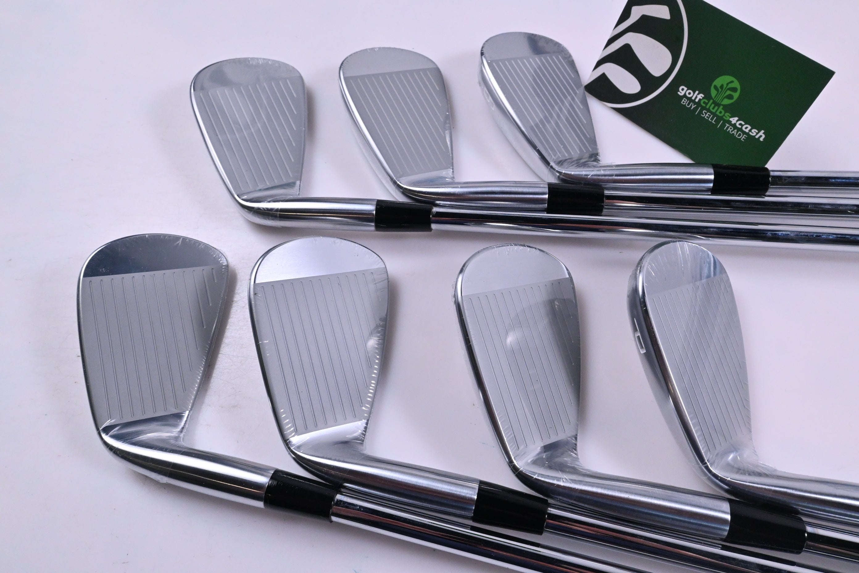 Mizuno Pro 243 Irons / 4-PW / Stiff Flex Dynamic Gold 95 S300 Shafts