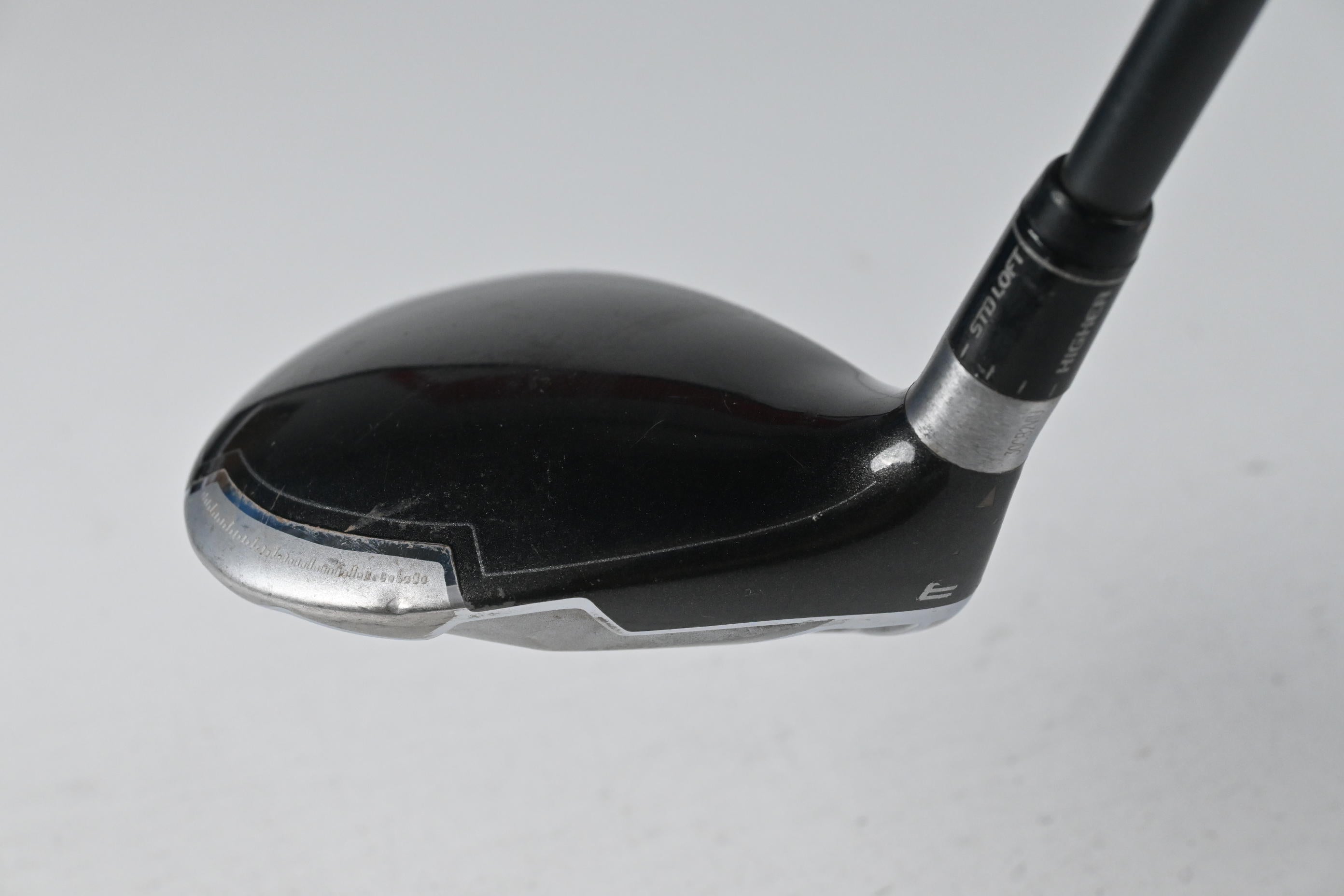 Left Hand Taylormade SLDR #3 Wood / 15 Degree / X-Flex Speeder 77 Shaft