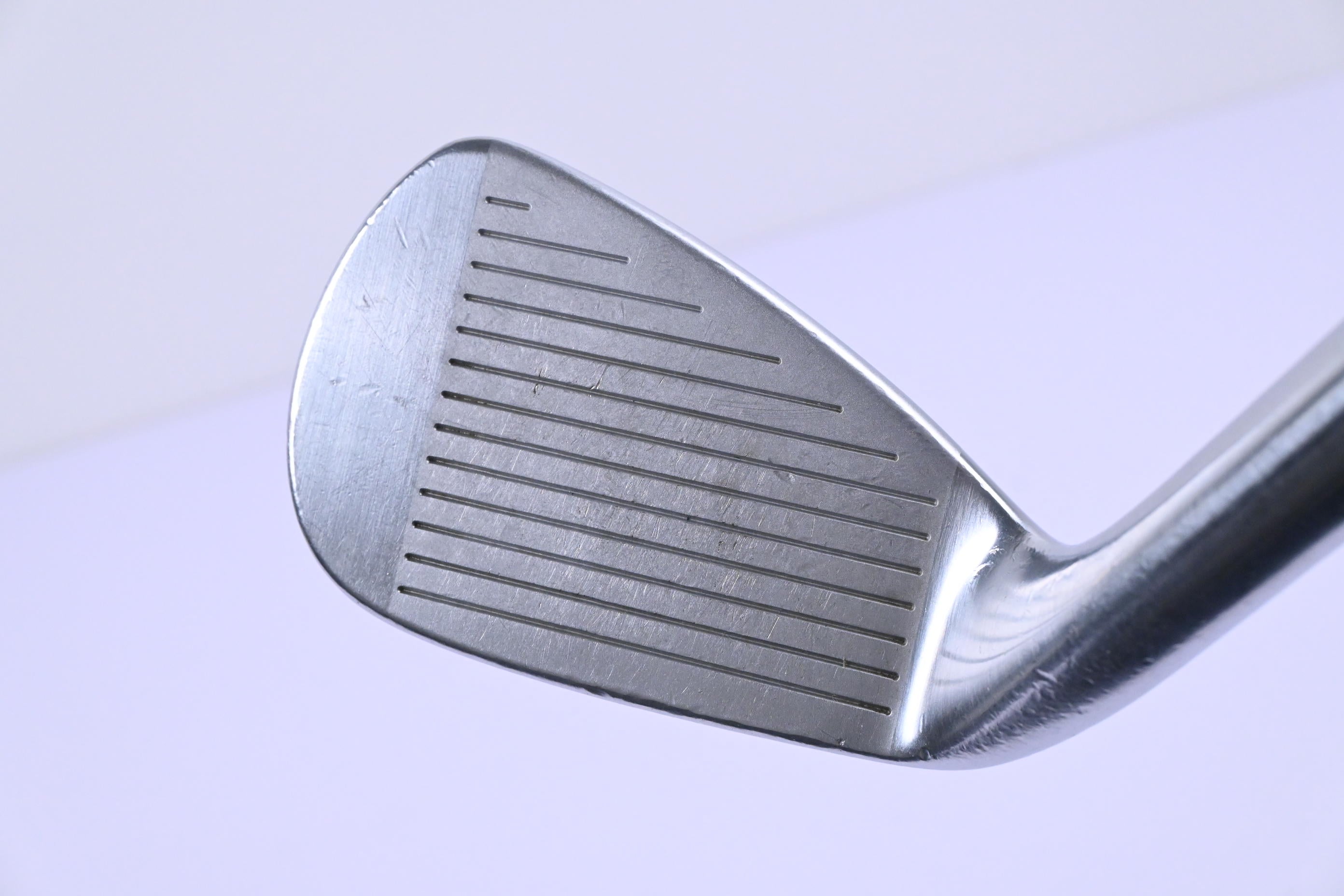 Titleist 716 AP2 #9 Iron / Regular Flex Dynamic Gold AMT R300 Shaft