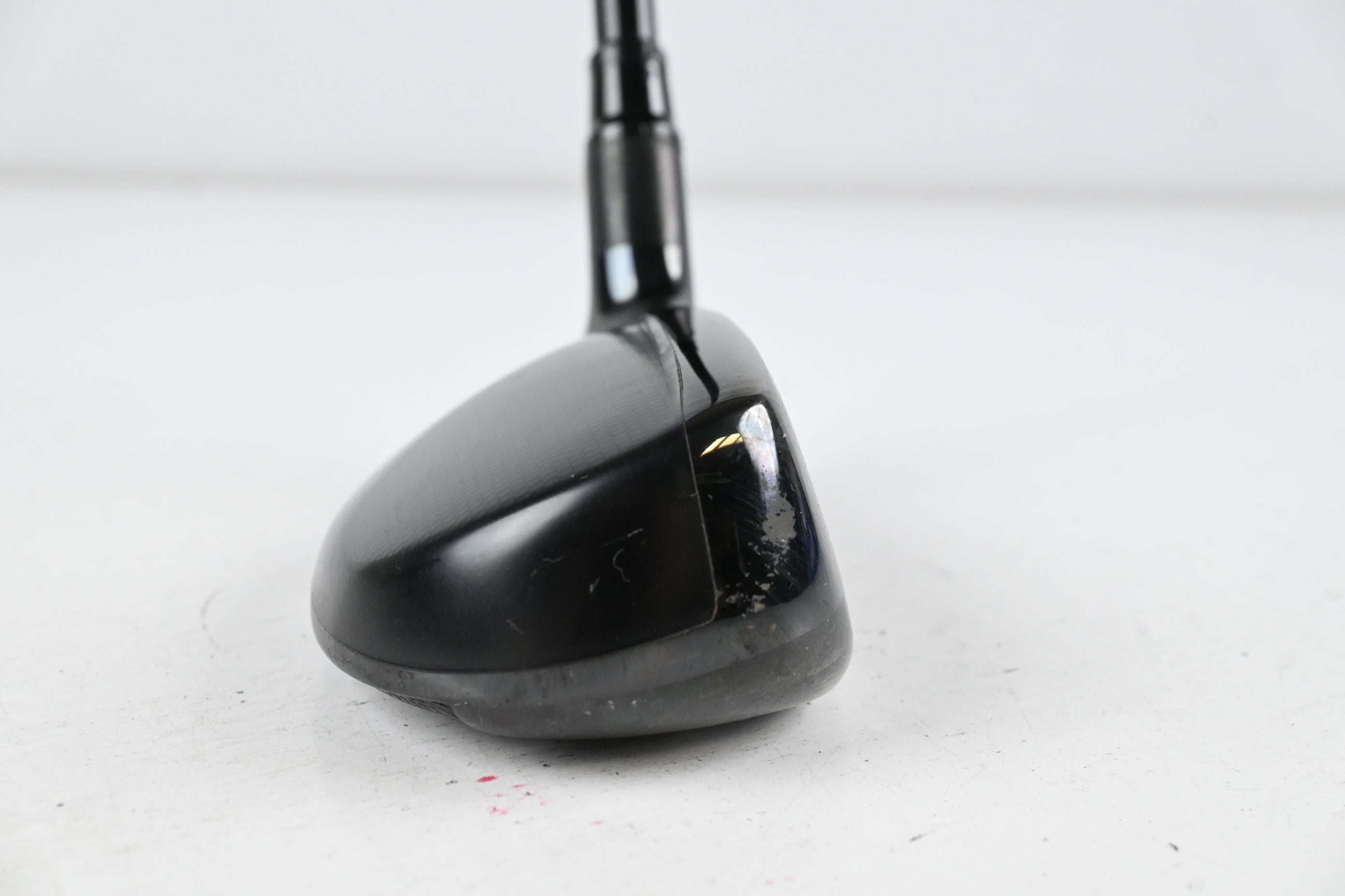 Taylormade SIM2 #2 Hybrid / 17 Degree / Stiff Flex Tensei AV Raw Blue 80 Shaft