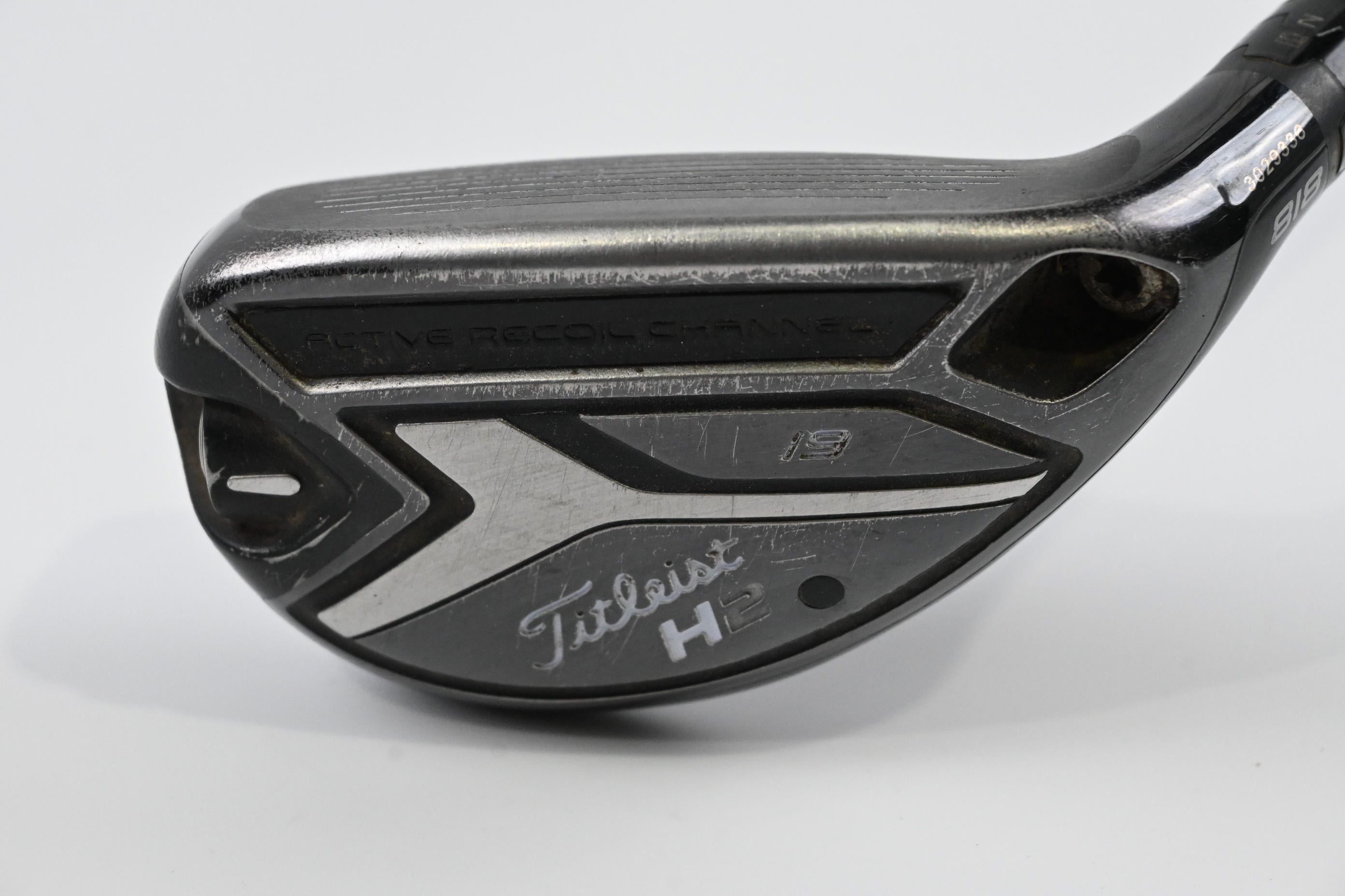Titleist 818 H2 #3 Hybrid / 19 Degree / Stiff Flex Evenflow Blue 85 Shaft
