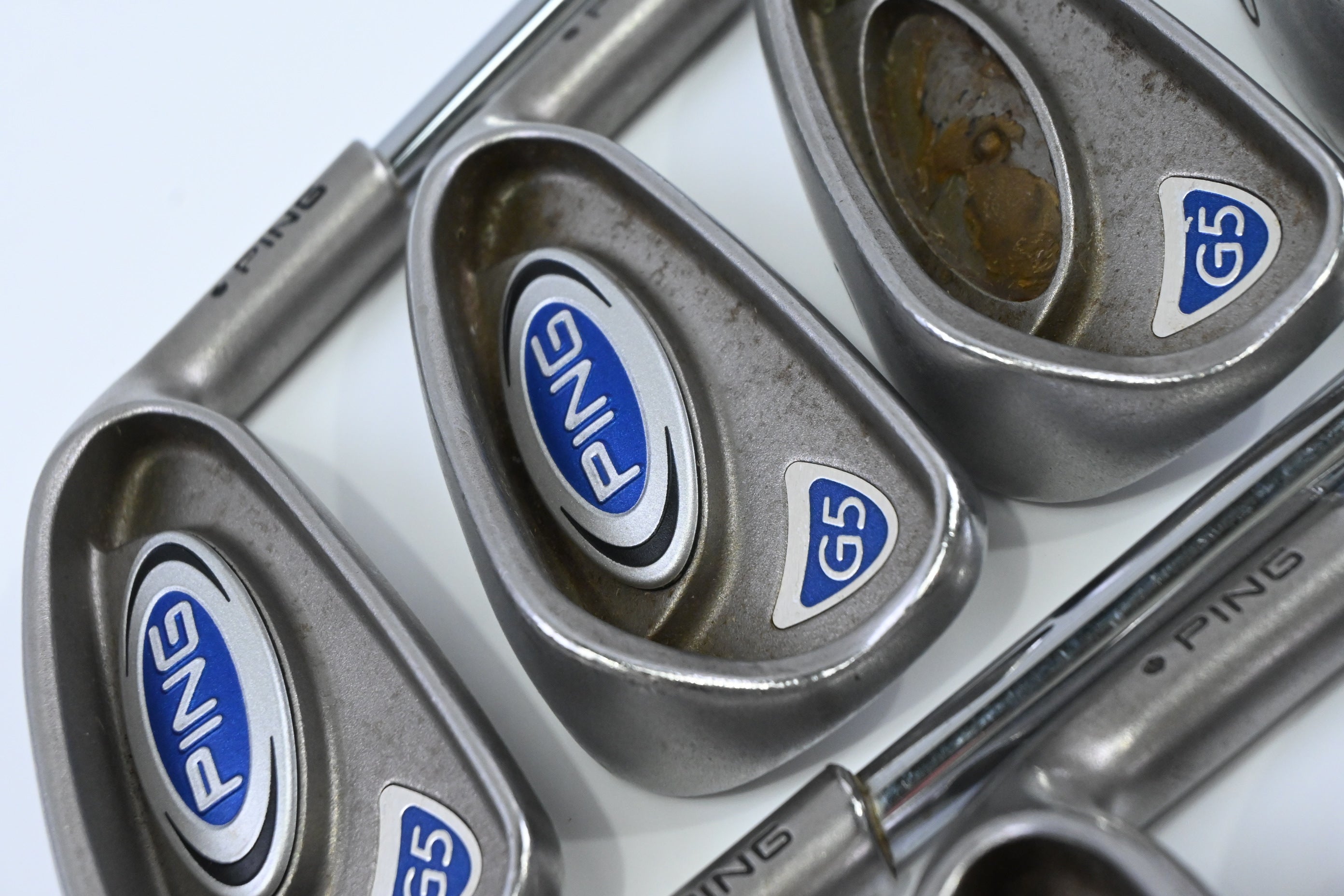 Ping G5 Irons / 3-PW+UW+SW / Black Dot / Regular Flex Ping Shafts